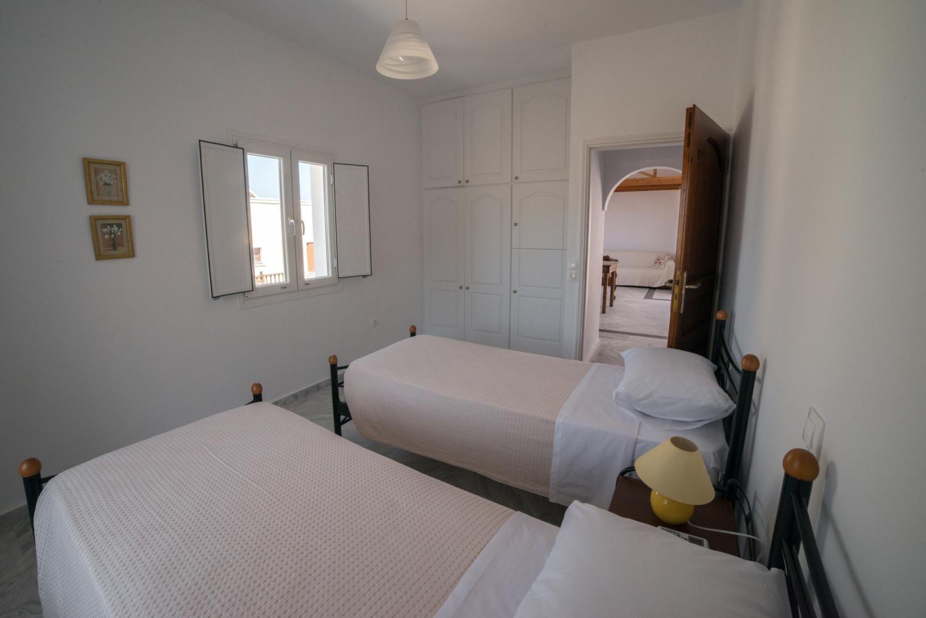 Two-Bedroom Apartment - Photo 3