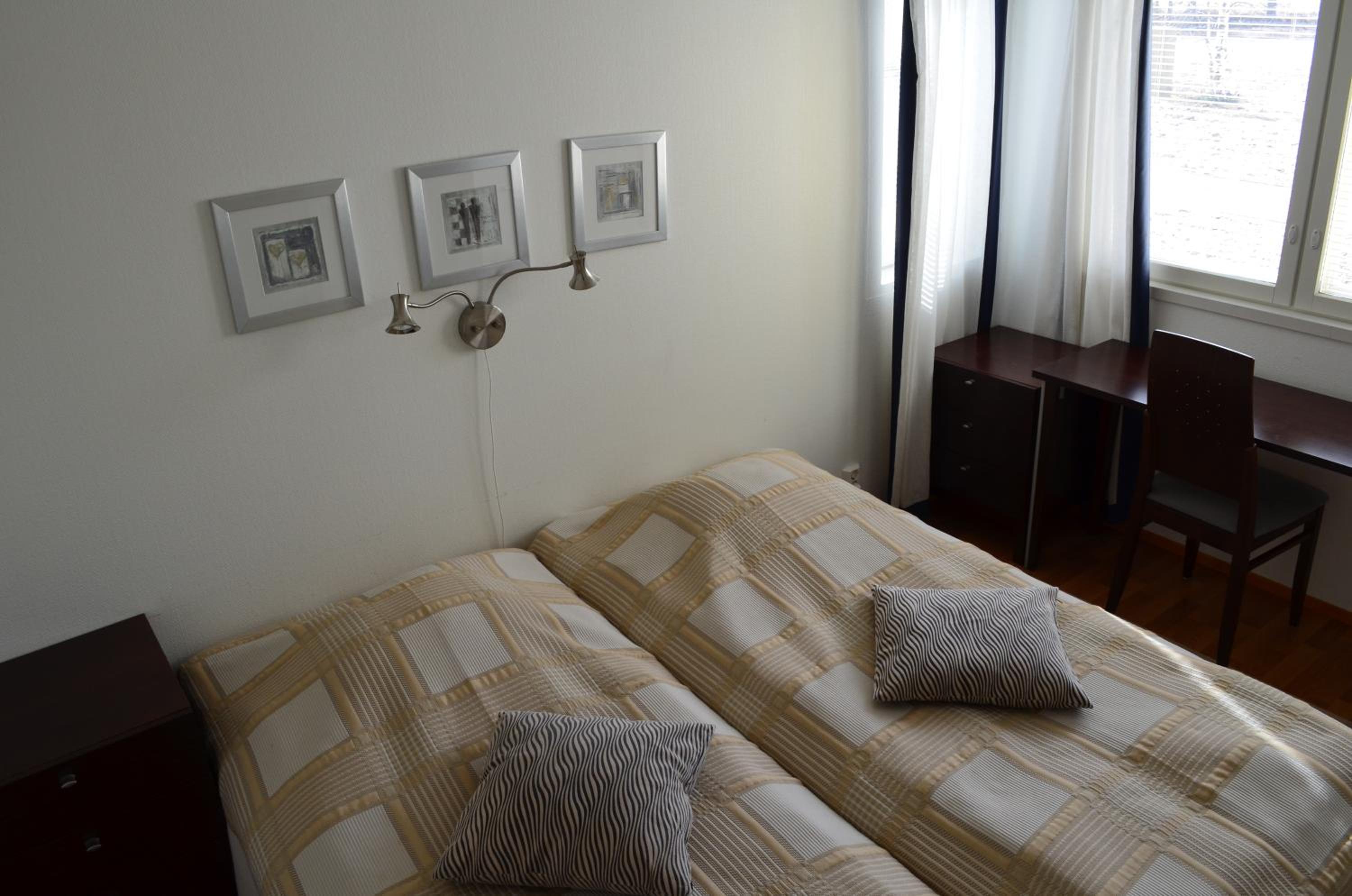 One-Bedroom Apartment with Sauna - Photo 3