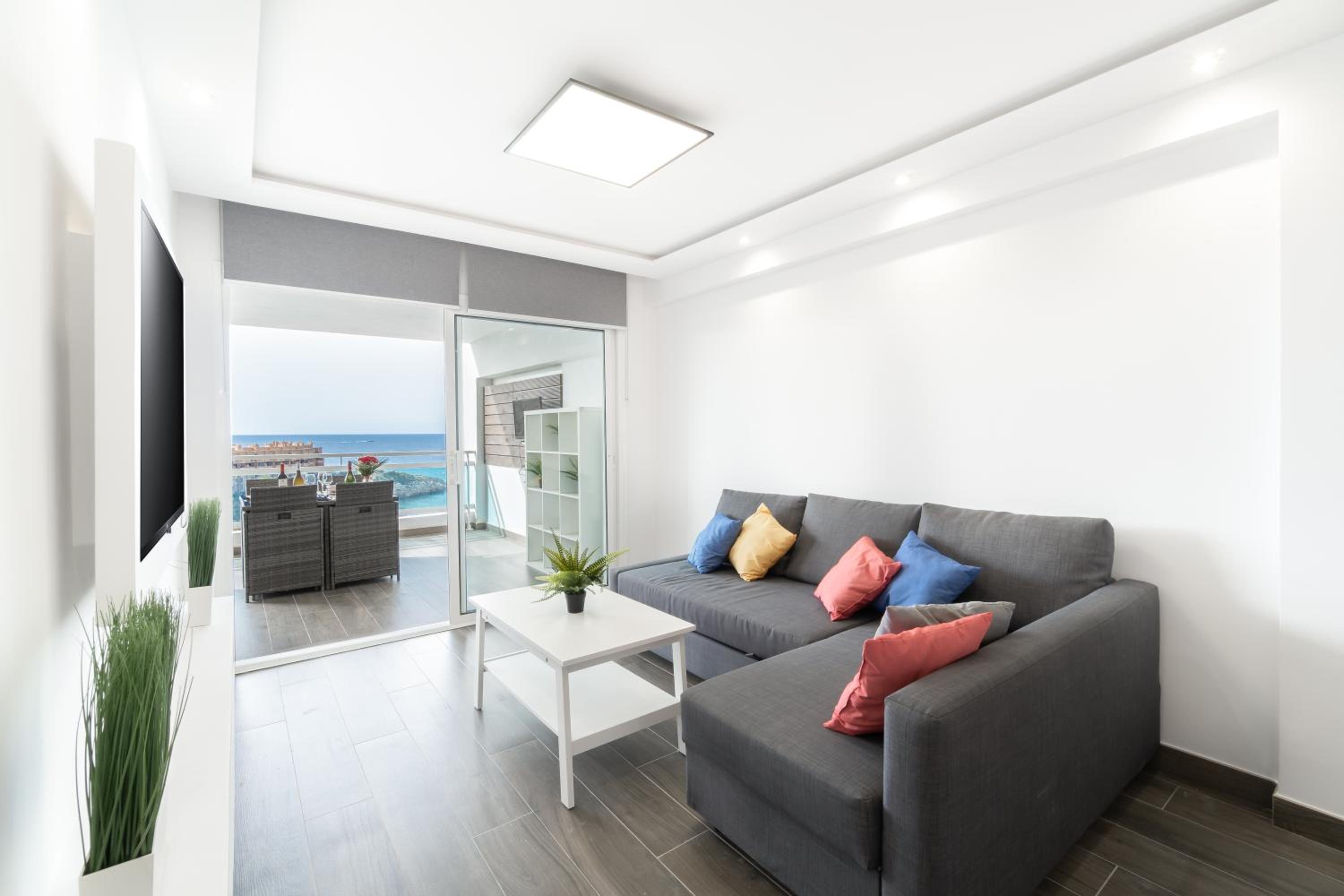 Apartamento con vista al mar