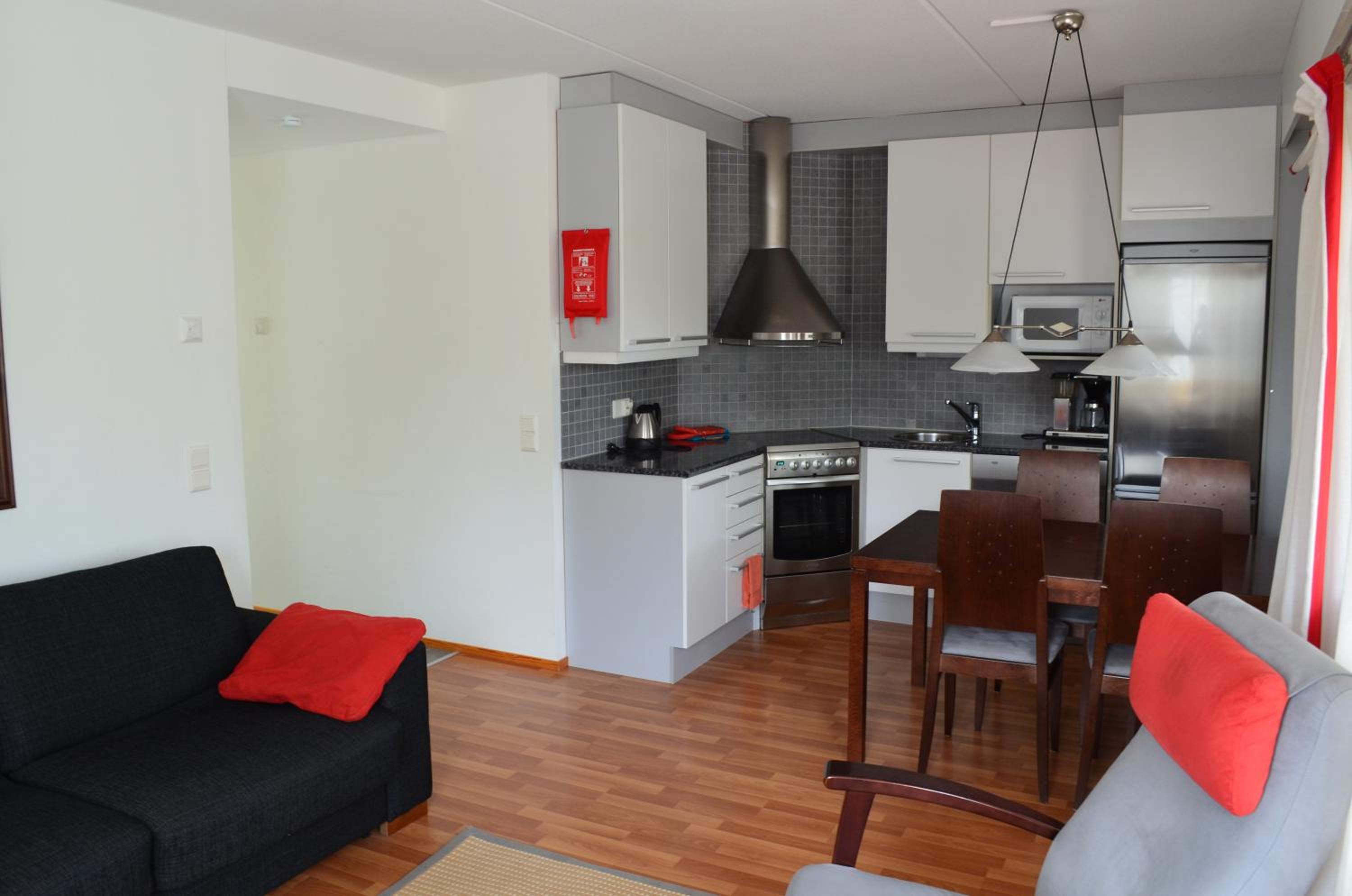 One-Bedroom Apartment with Sauna - Photo 4
