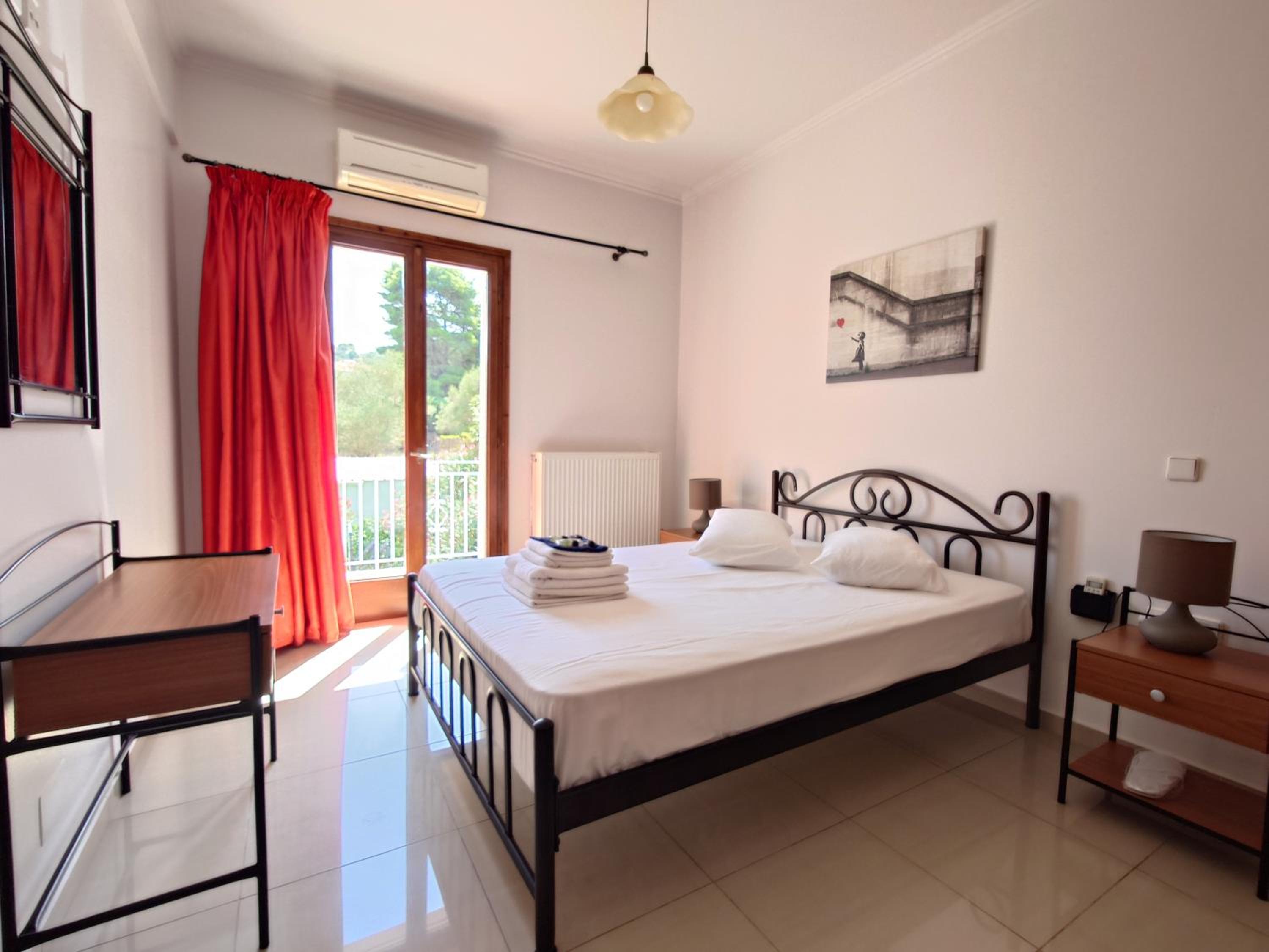 Two-Bedroom Apartment - Photo 9