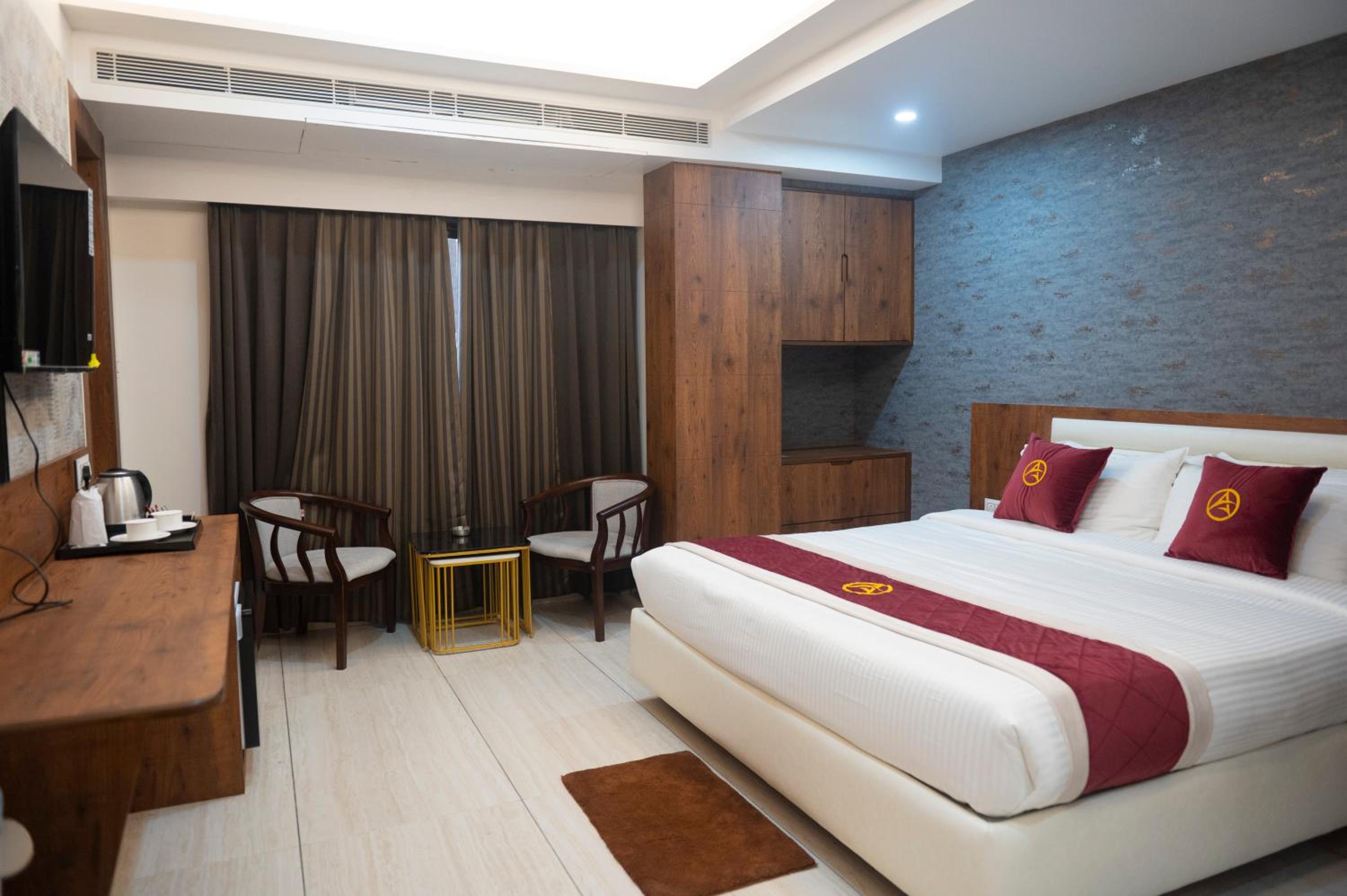 Deluxe Double Room - Photo 10