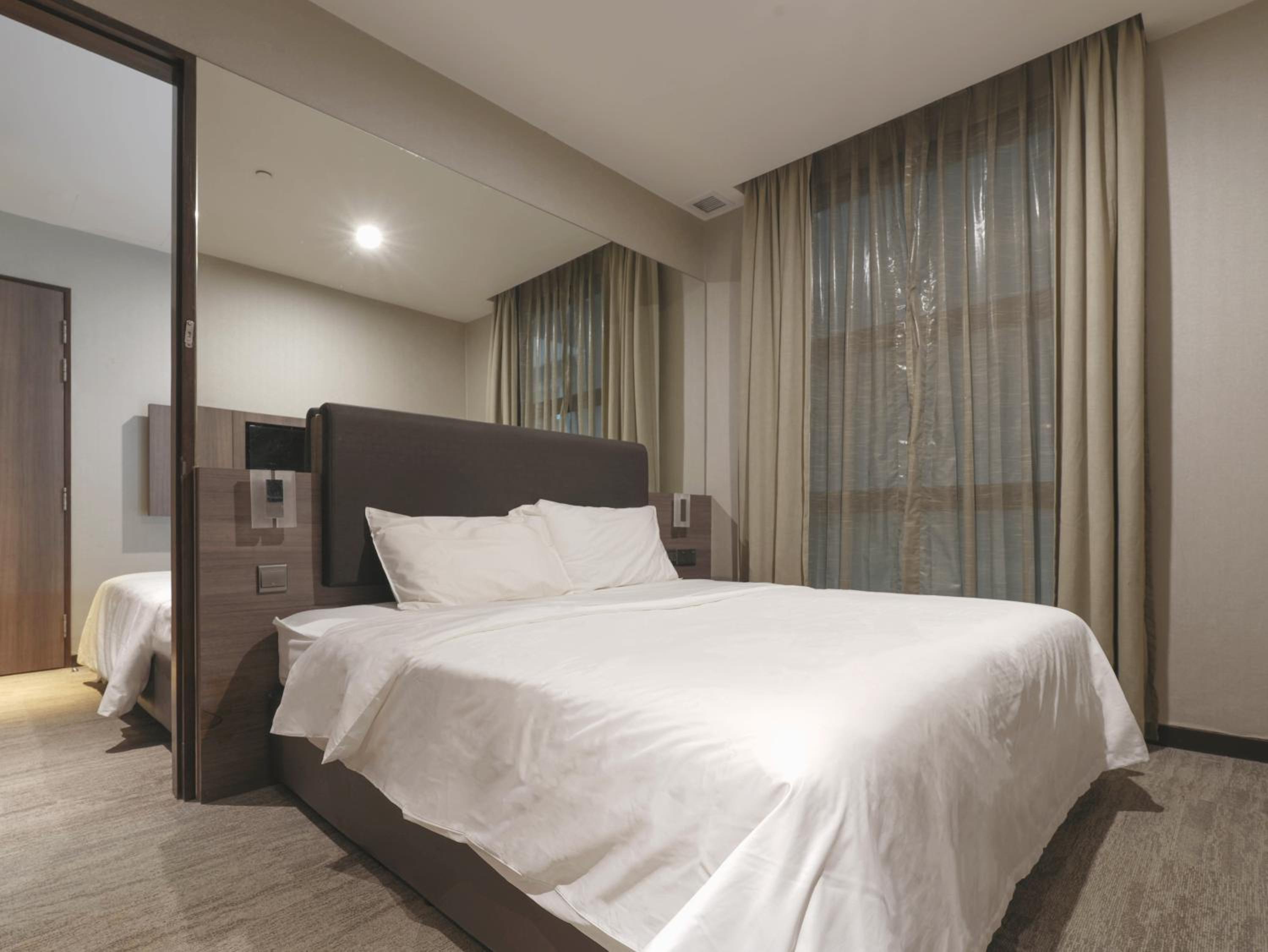  Connecting Room photo 2