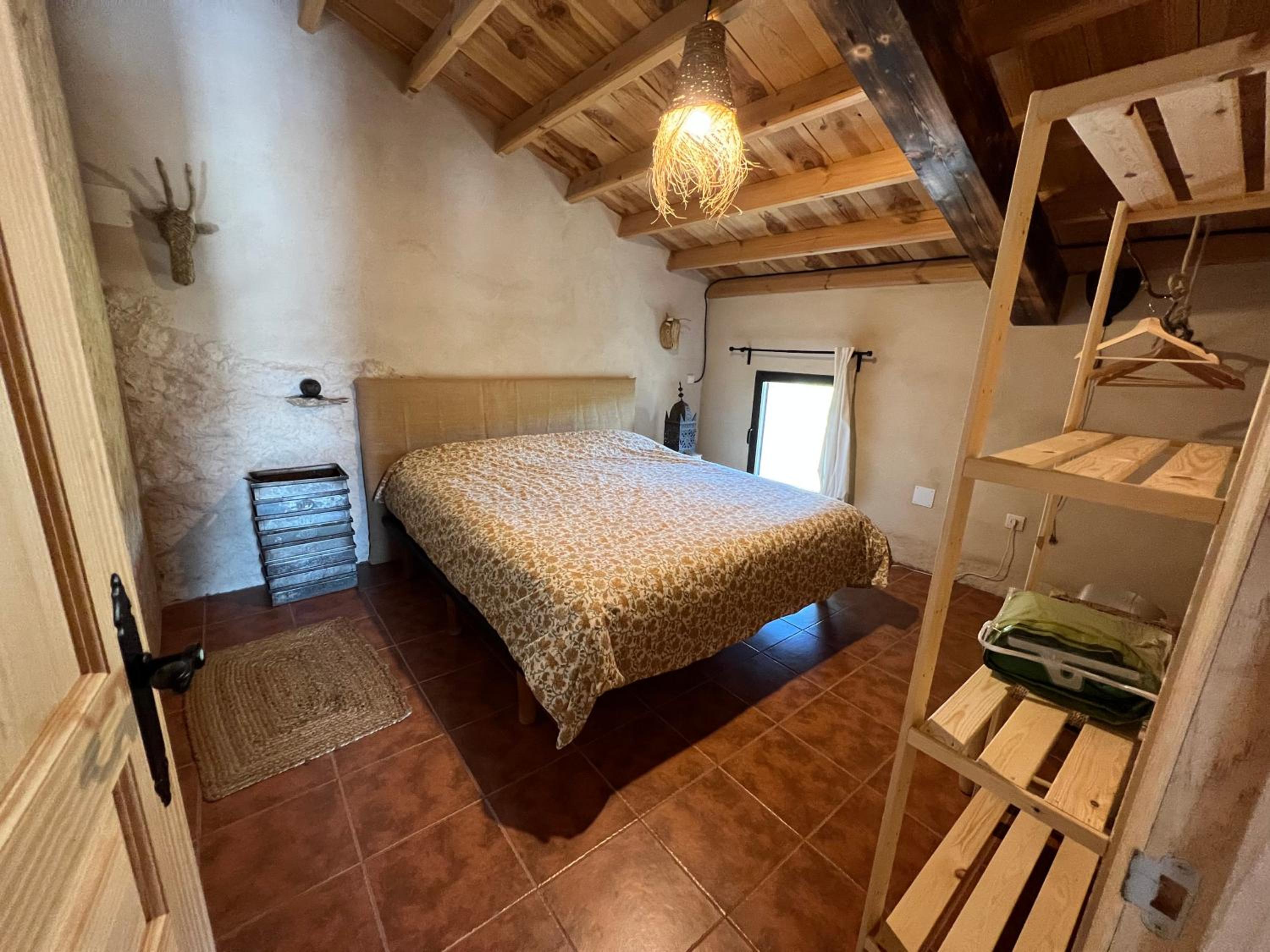Casa de cuatro habitaciones