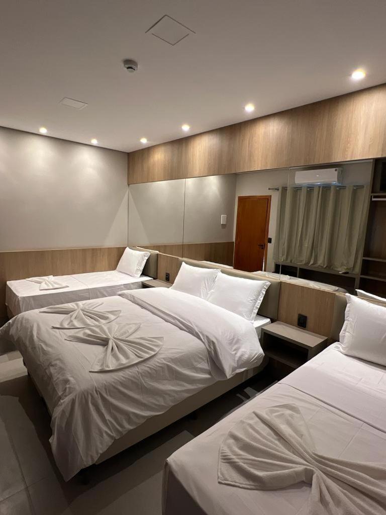 Deluxe Quadruple Room - Photo 2
