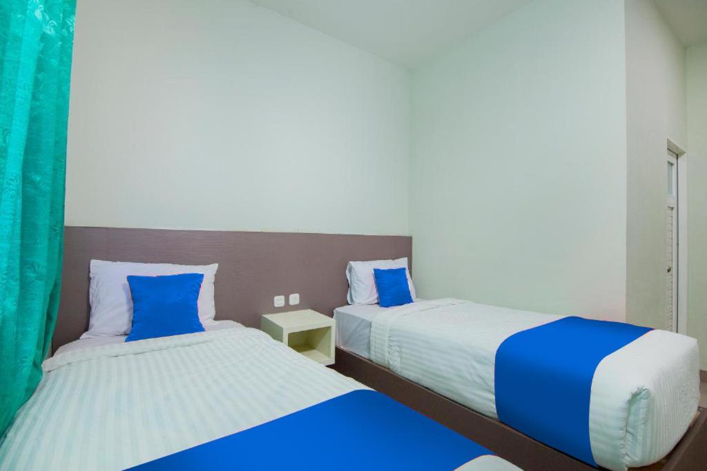 Deluxe Twin Room photo 3