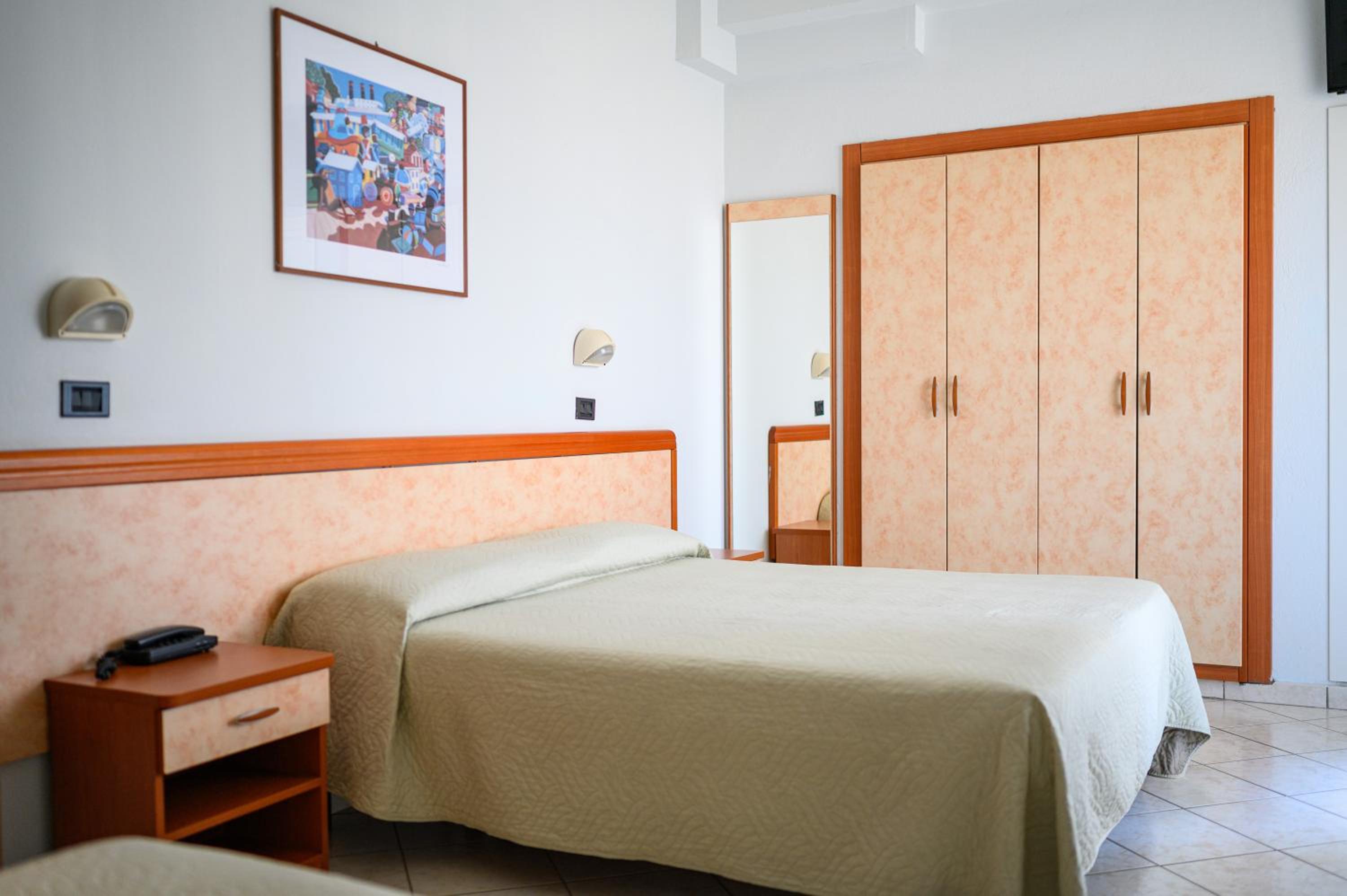 Double or Twin Room photo 1