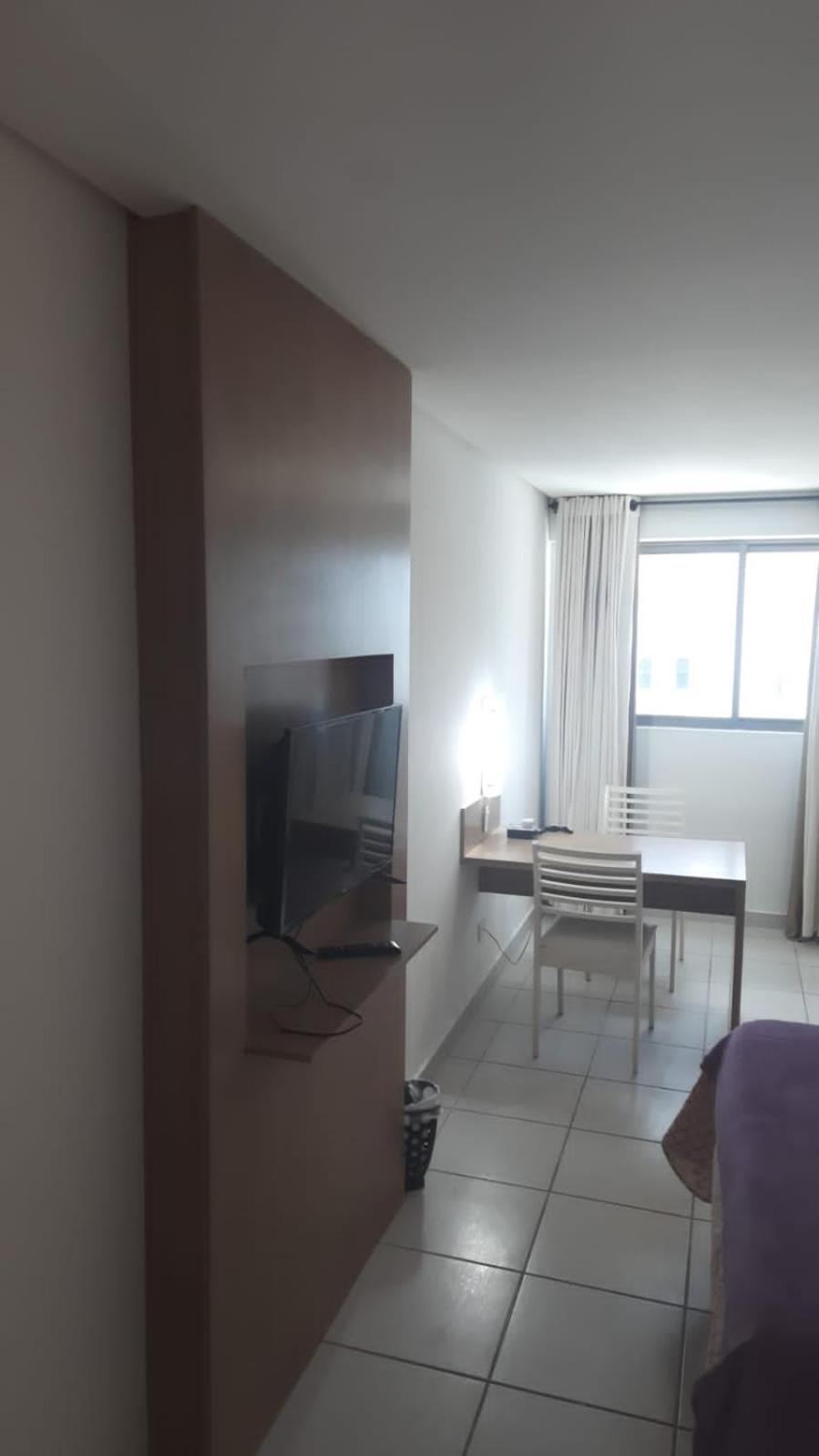Large Double Room - Photo 6