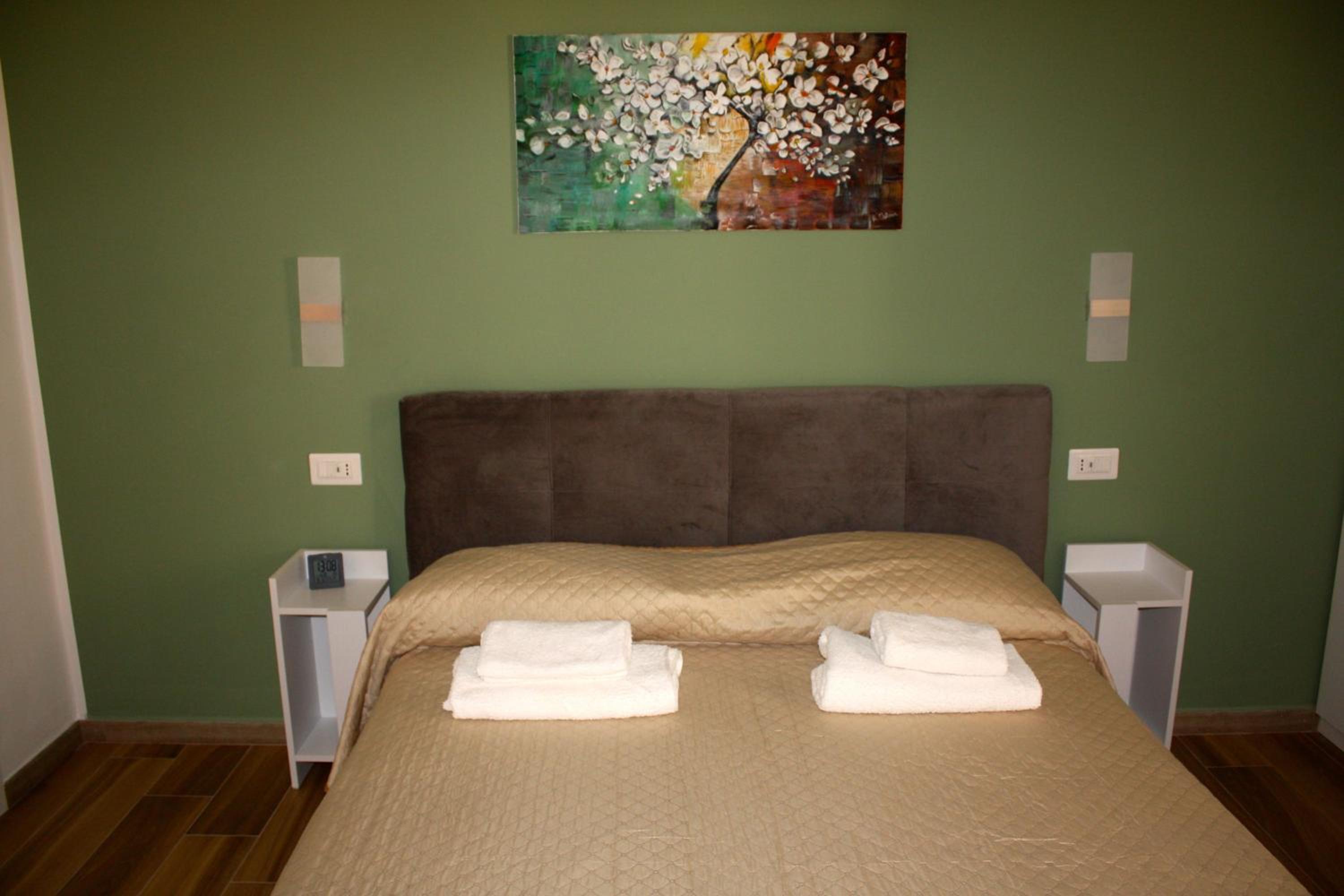 Large Double Room