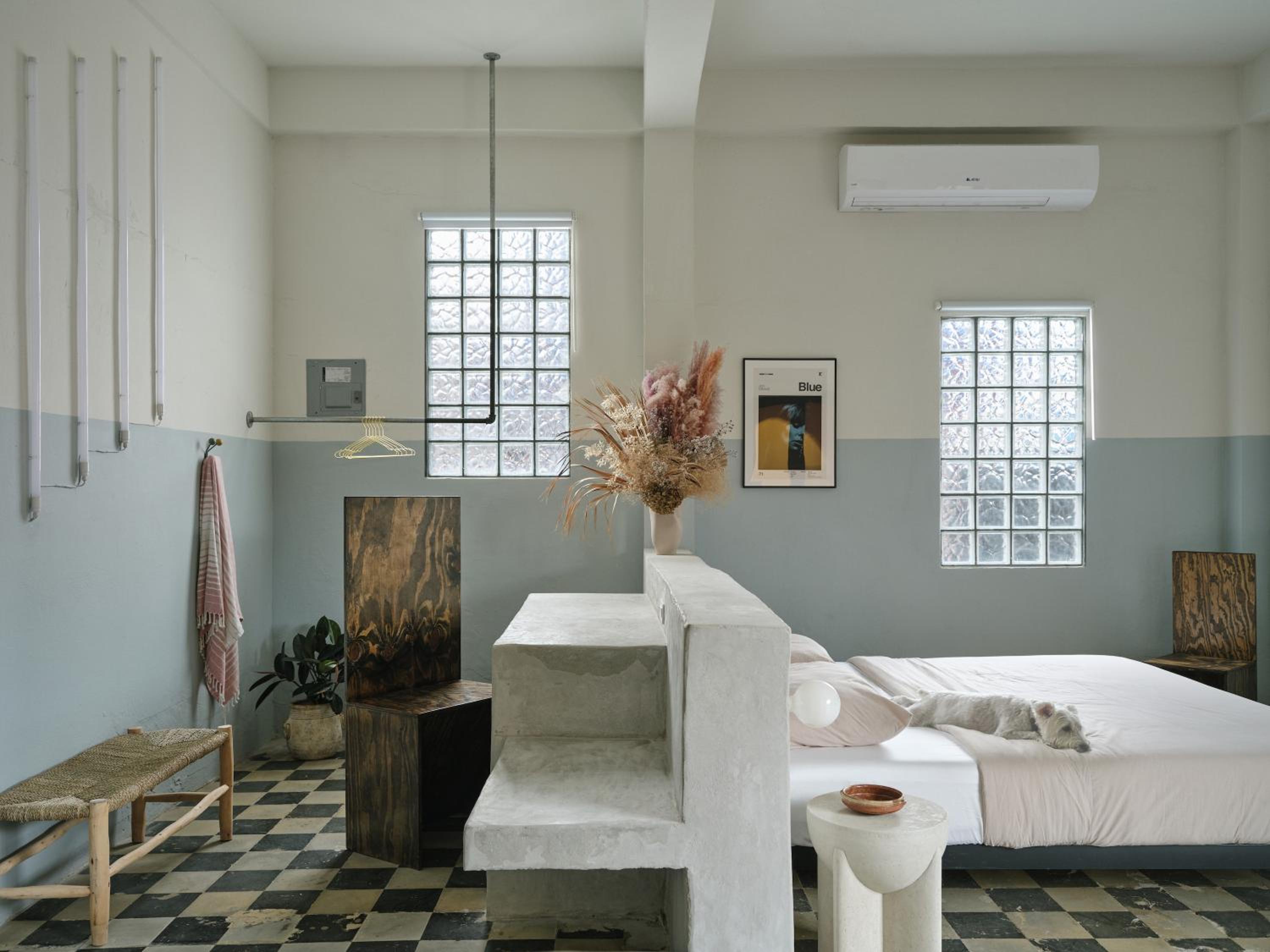 Loft photo 2