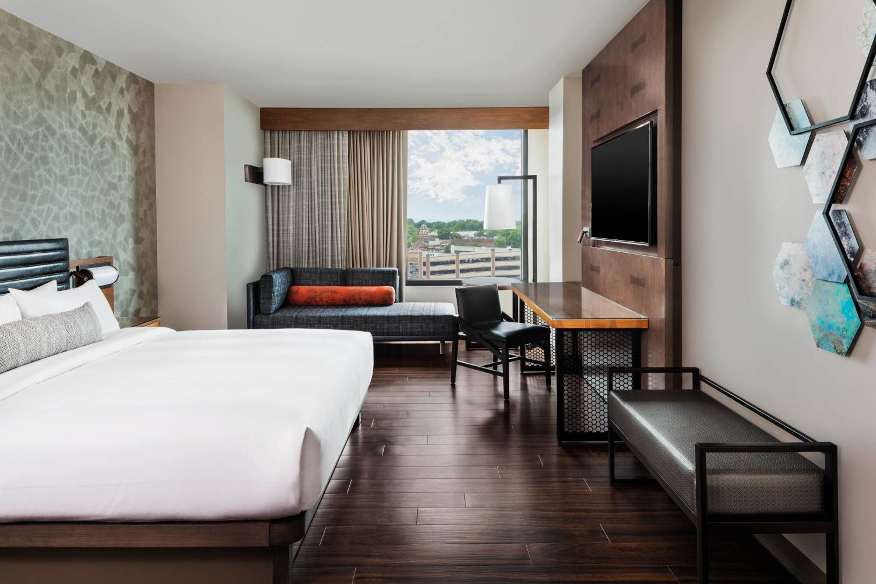 Standard King, Guest room, 1 King at Lancaster Marriott at Penn Square in Lancaster
