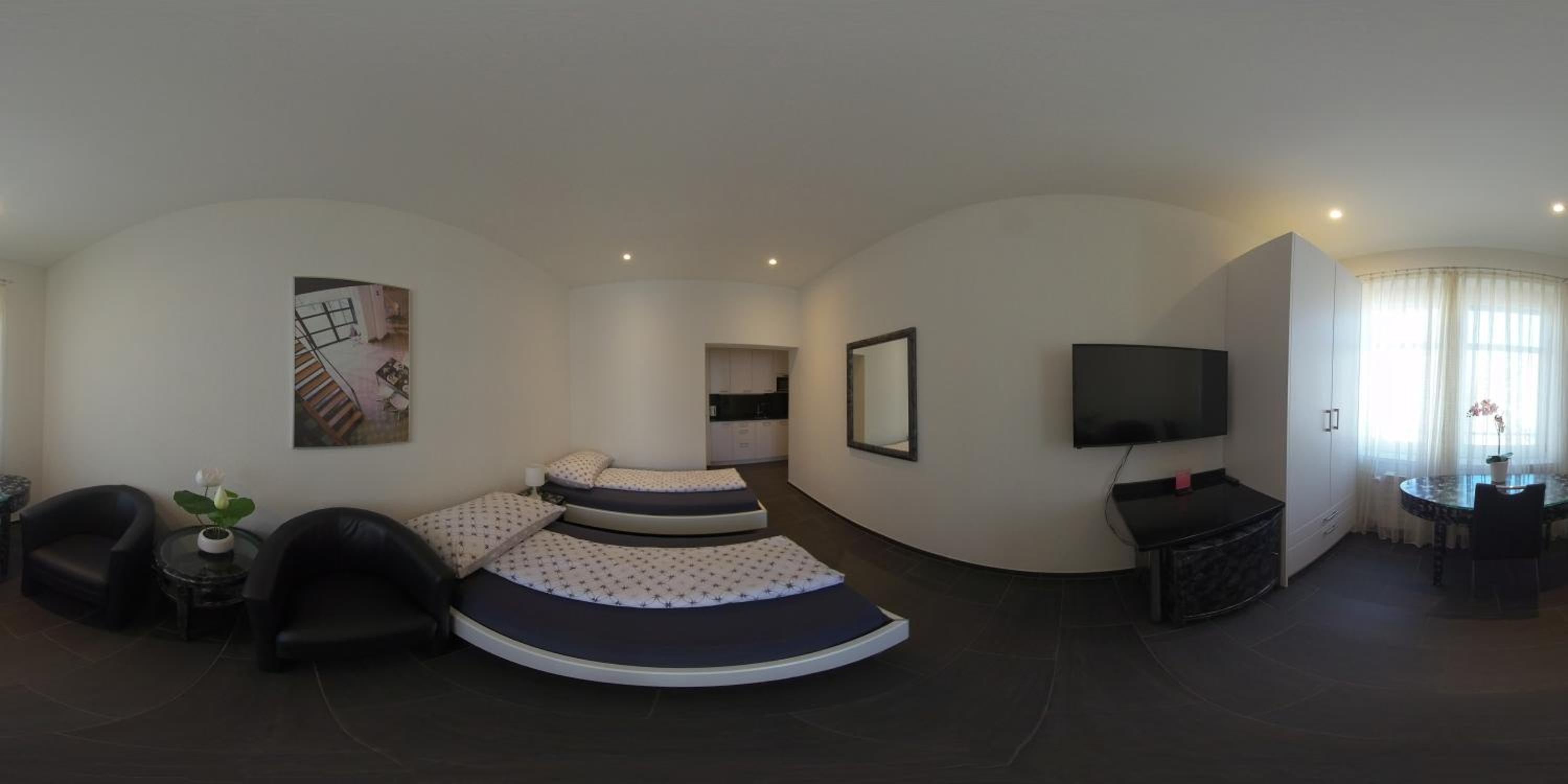 Standard Twin Room - Photo 13