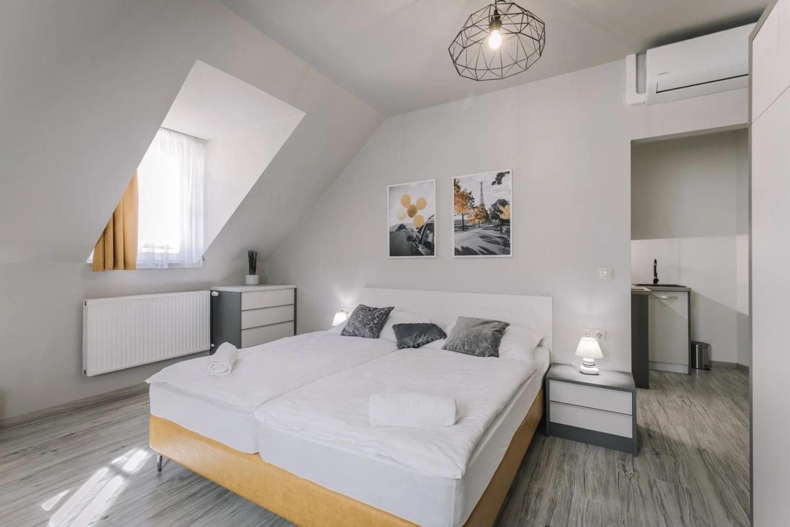 Apartment - Photo 1
