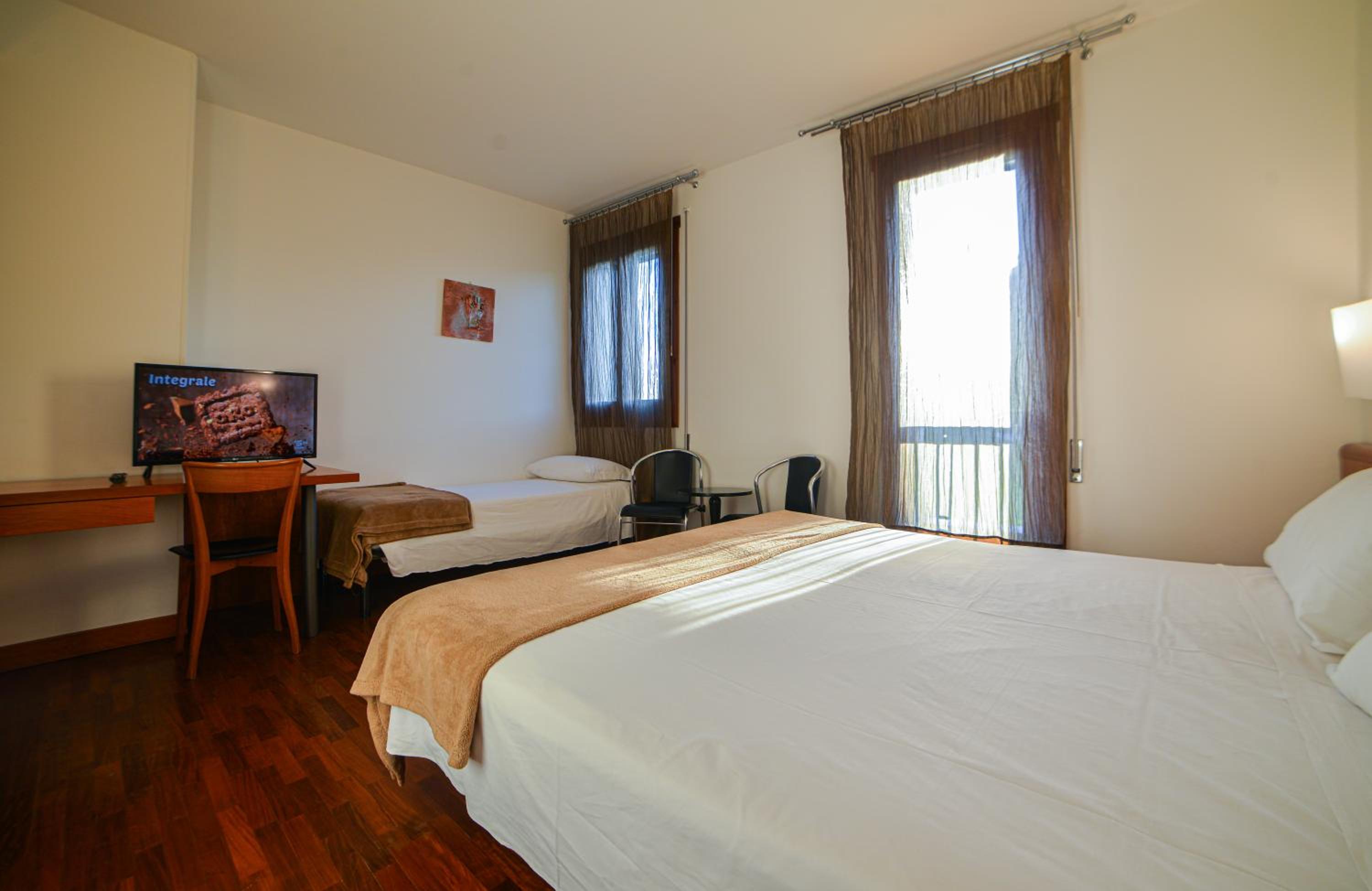 Triple Room - Photo 3