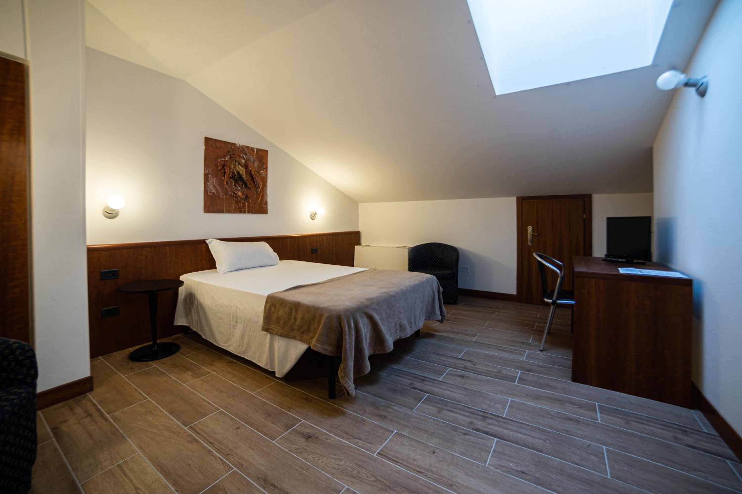 Single Room photo 1