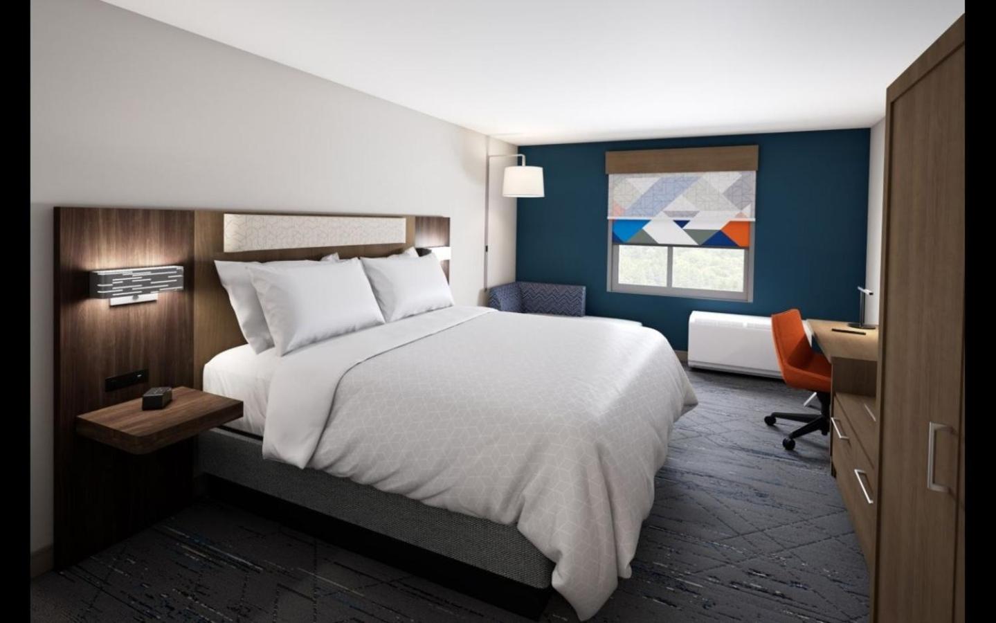 Standard King Room - Photo 5