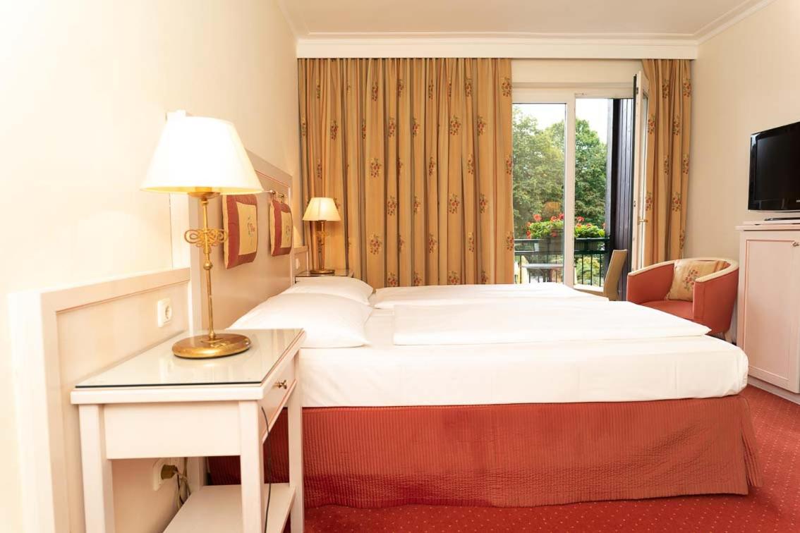 Deluxe Double or Twin Room with Balcony photo 2