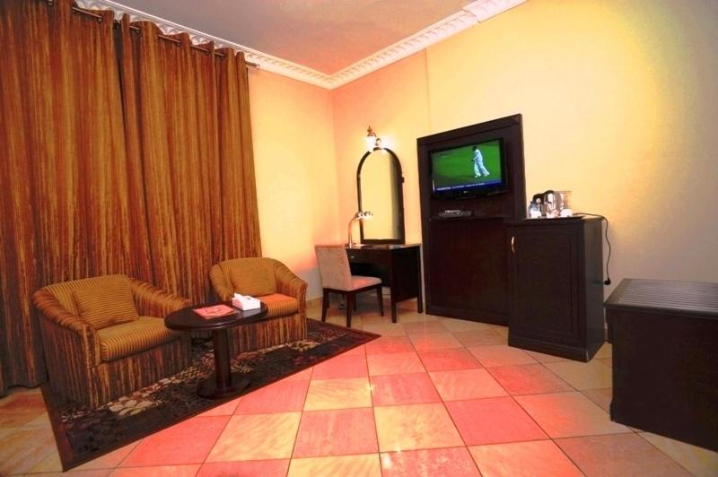 Standard Twin Room photo 2