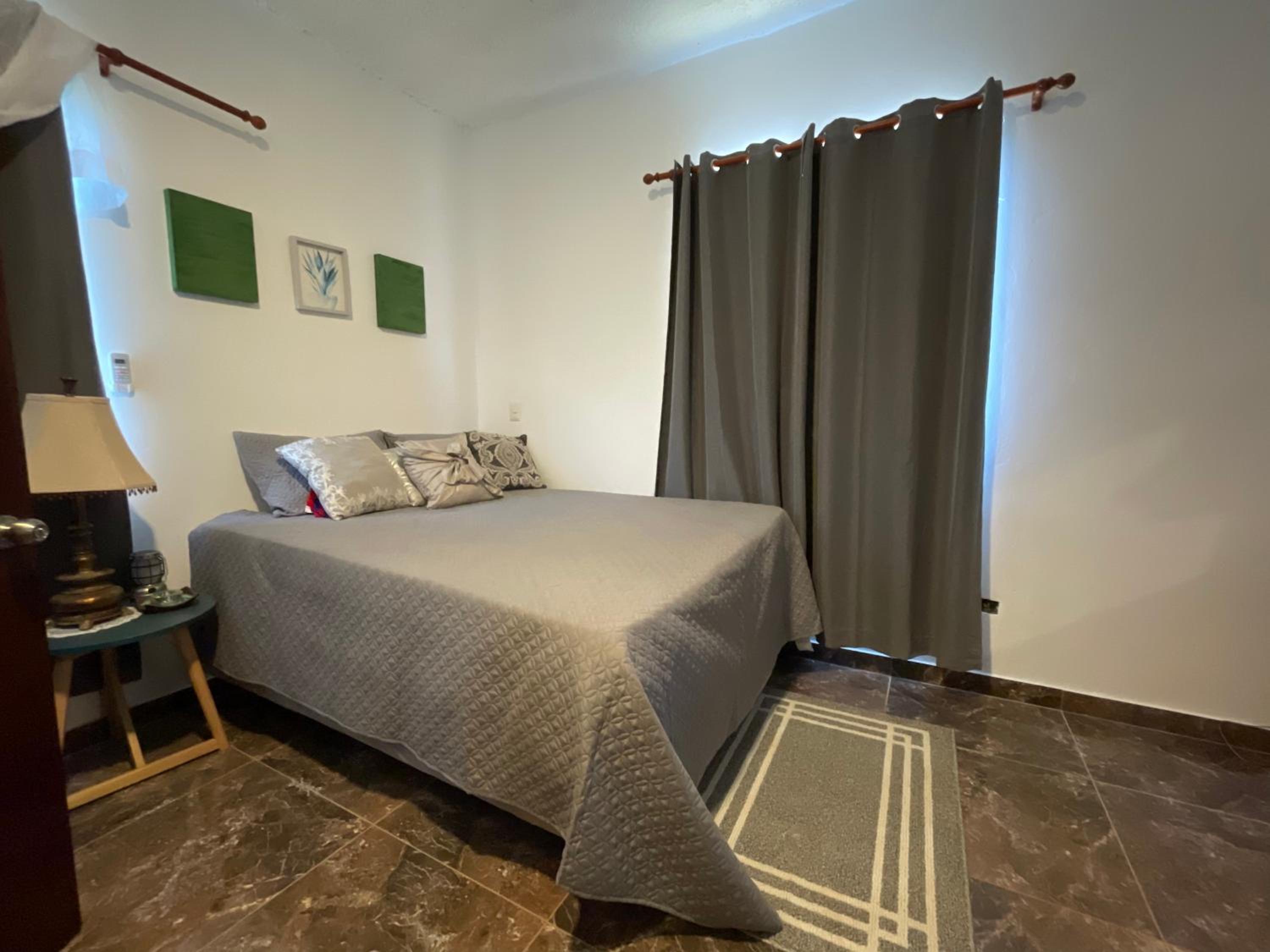 Four-Bedroom House photo 1