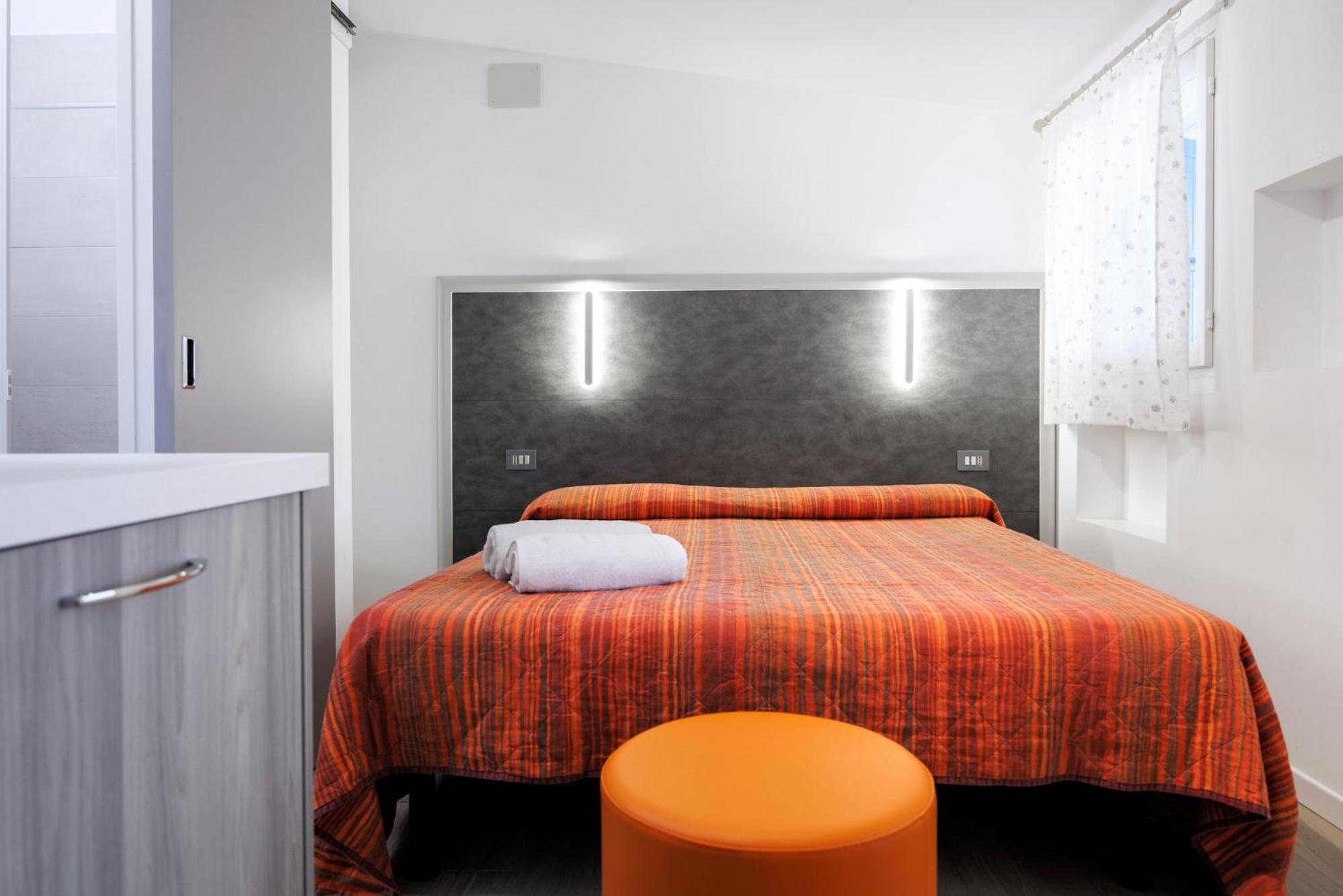 Double Room with Patio photo 1