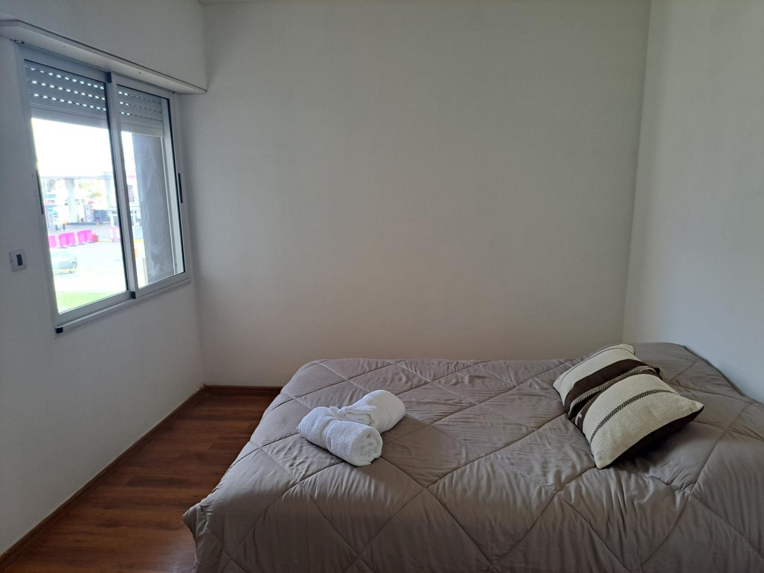 One-Bedroom Apartment photo 3