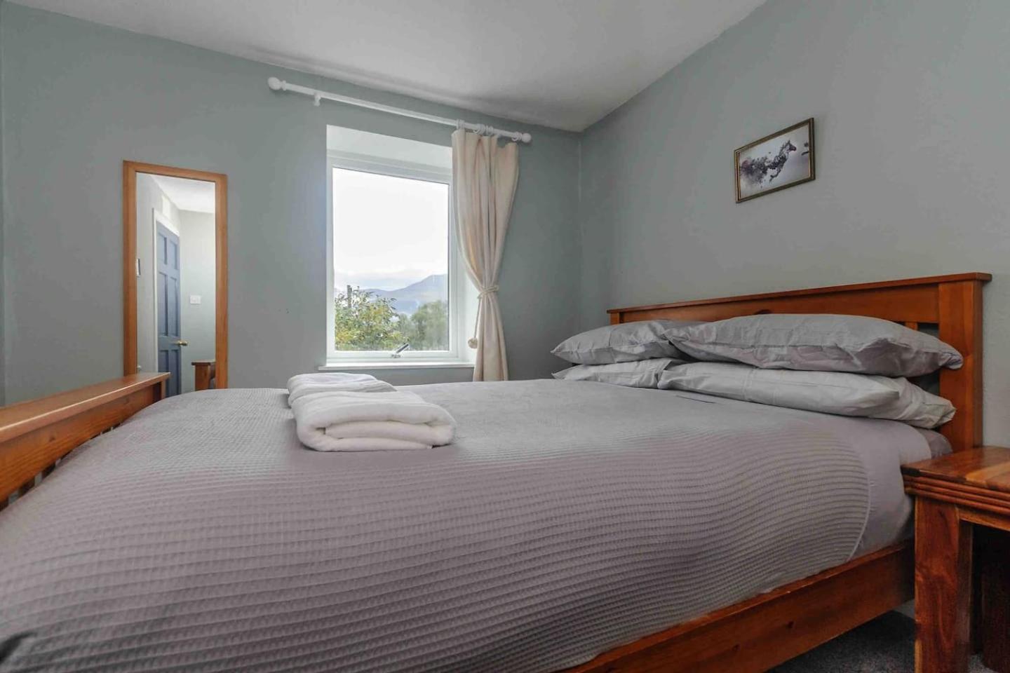 Four-Bedroom House photo 1