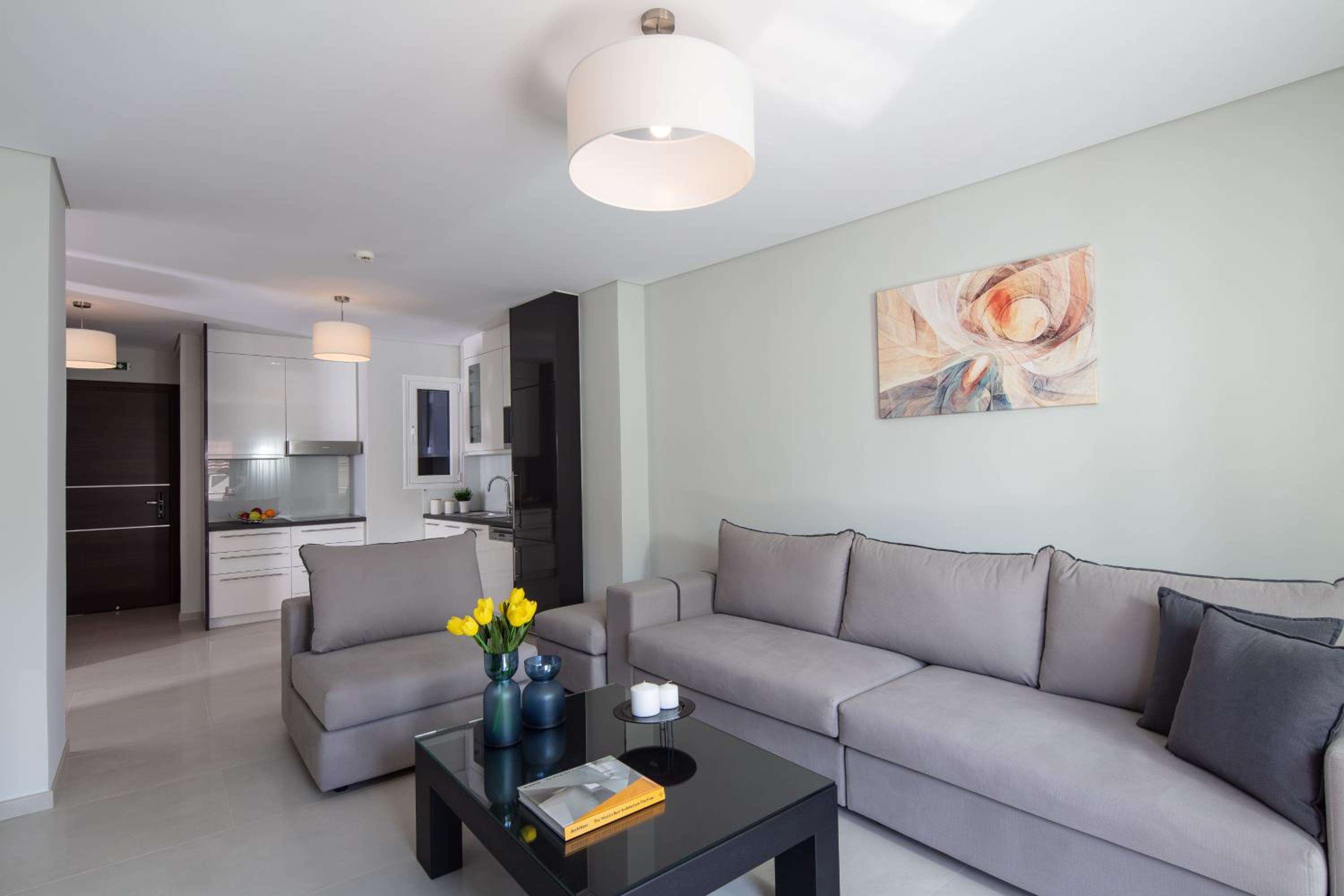 Deluxe Apartment