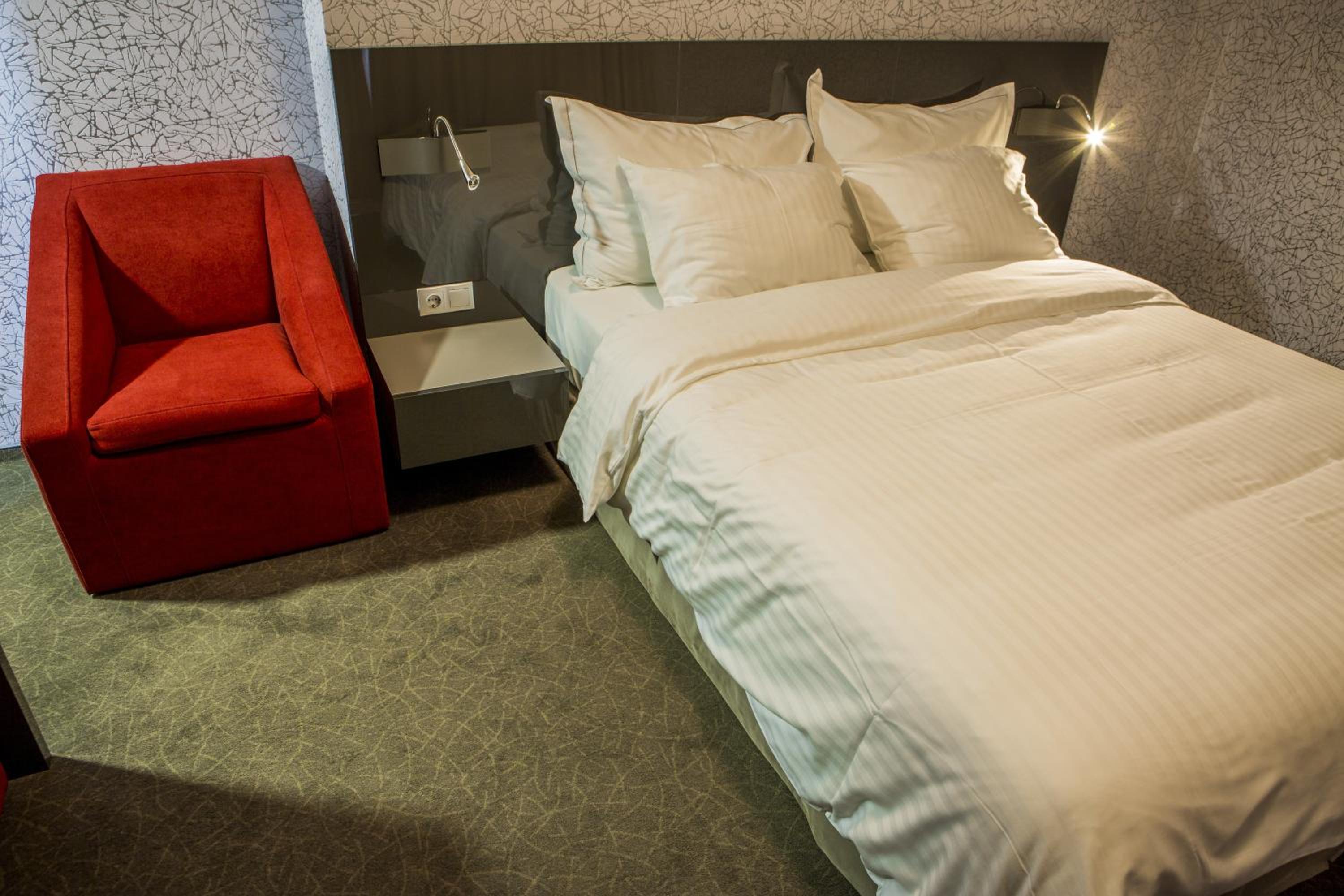 Standard Double Room - Photo 1