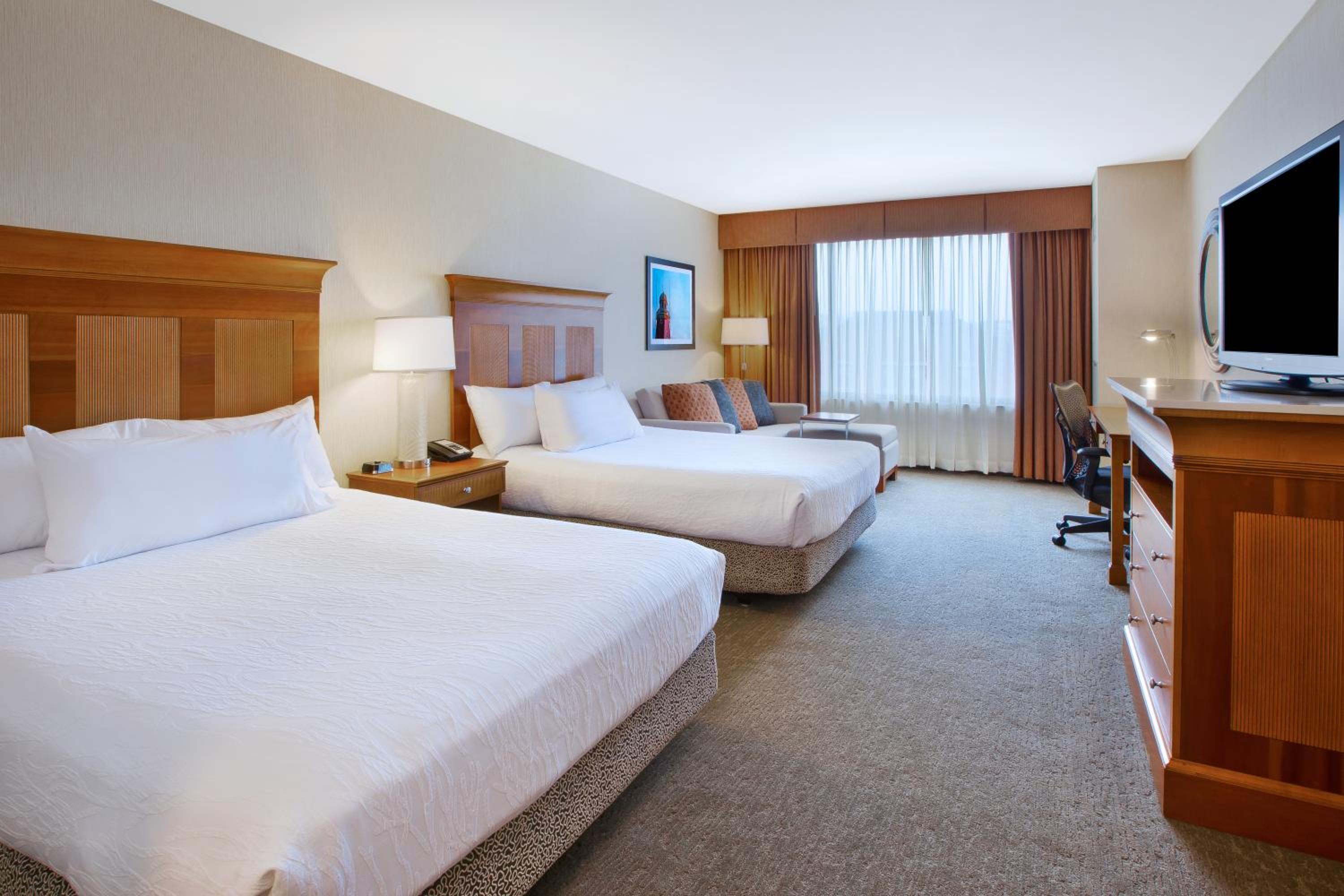 Premium Queen Room with Two Queen Beds - Photo 2