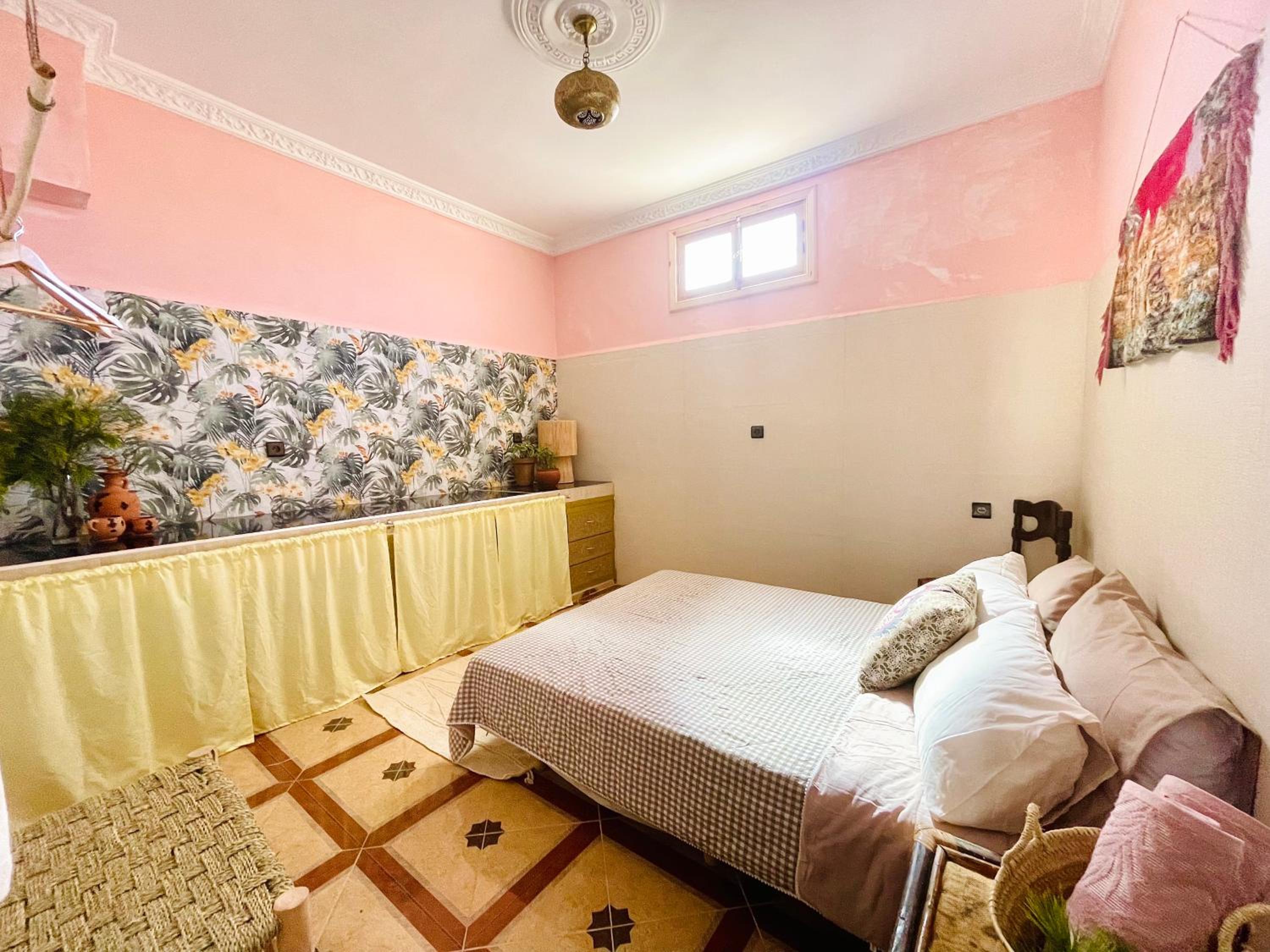 Double Room with Shared Bathroom photo 1