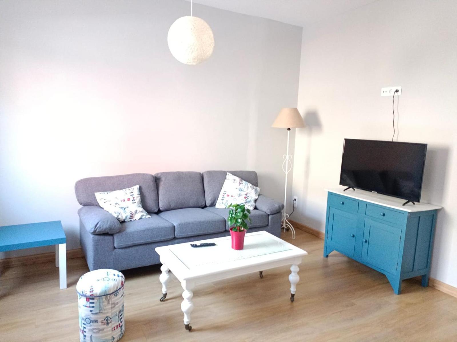Casa de cuatro habitaciones