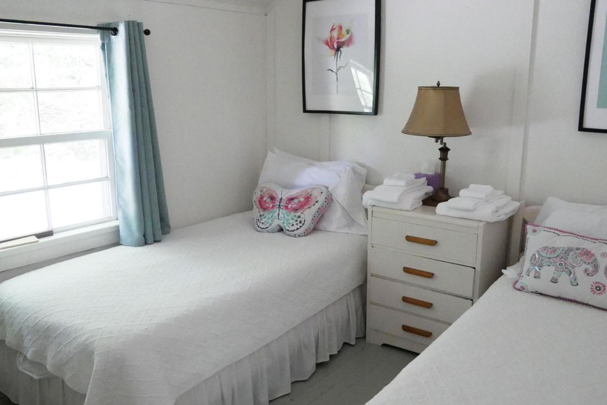 Two-Bedroom Cottage photo 1
