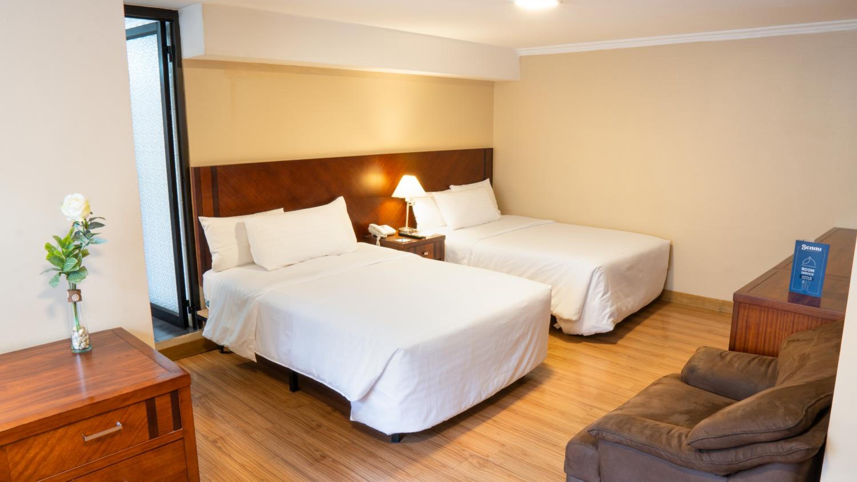 Standard Twin Room photo 1
