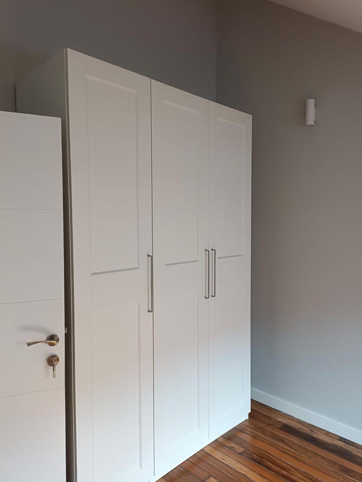Four-Bedroom House photo 2