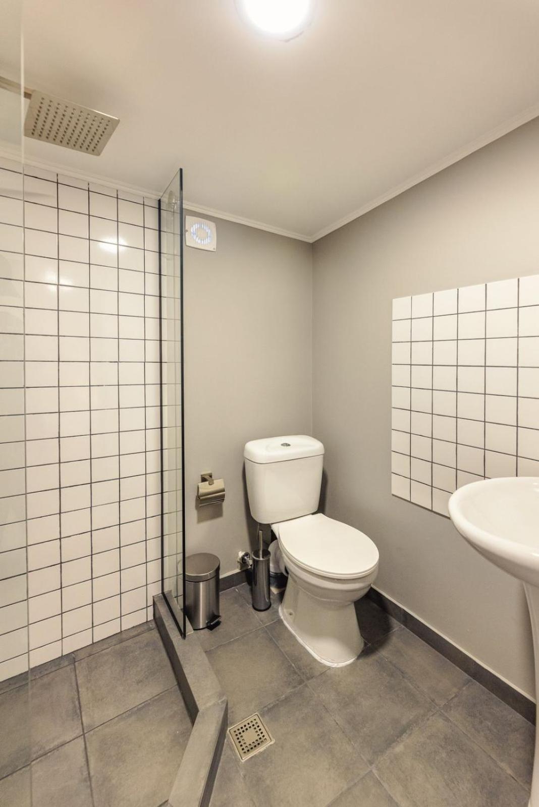 Double Room - Photo 27