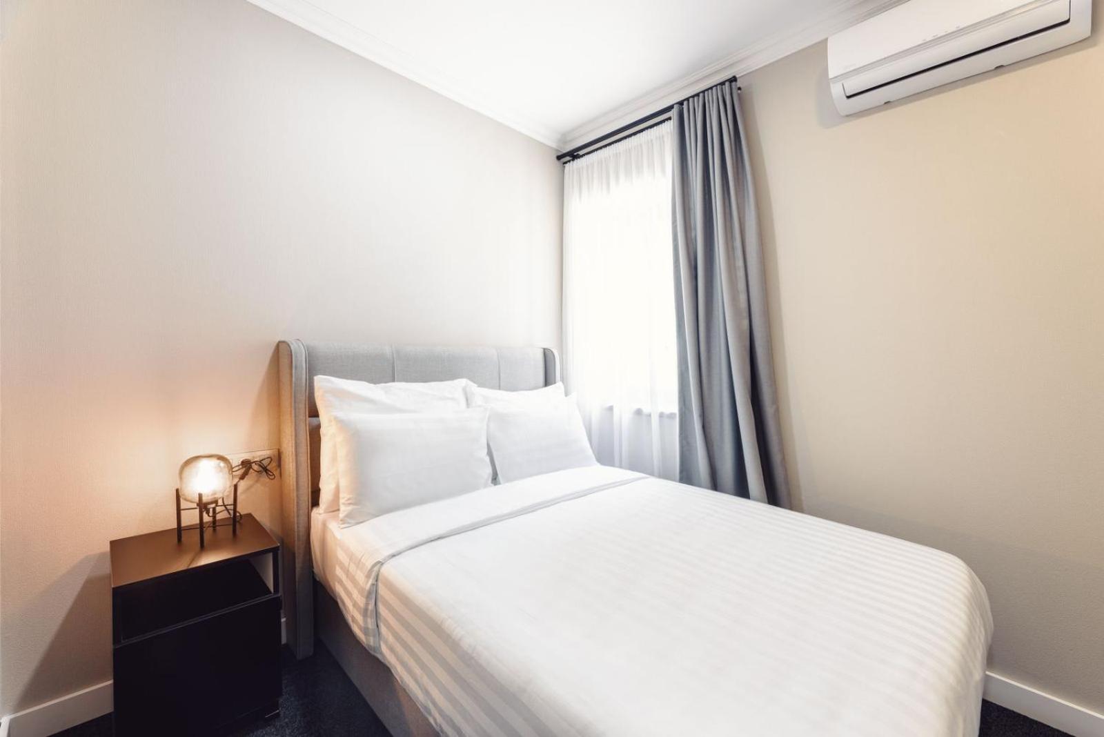 Double Room - Photo 16