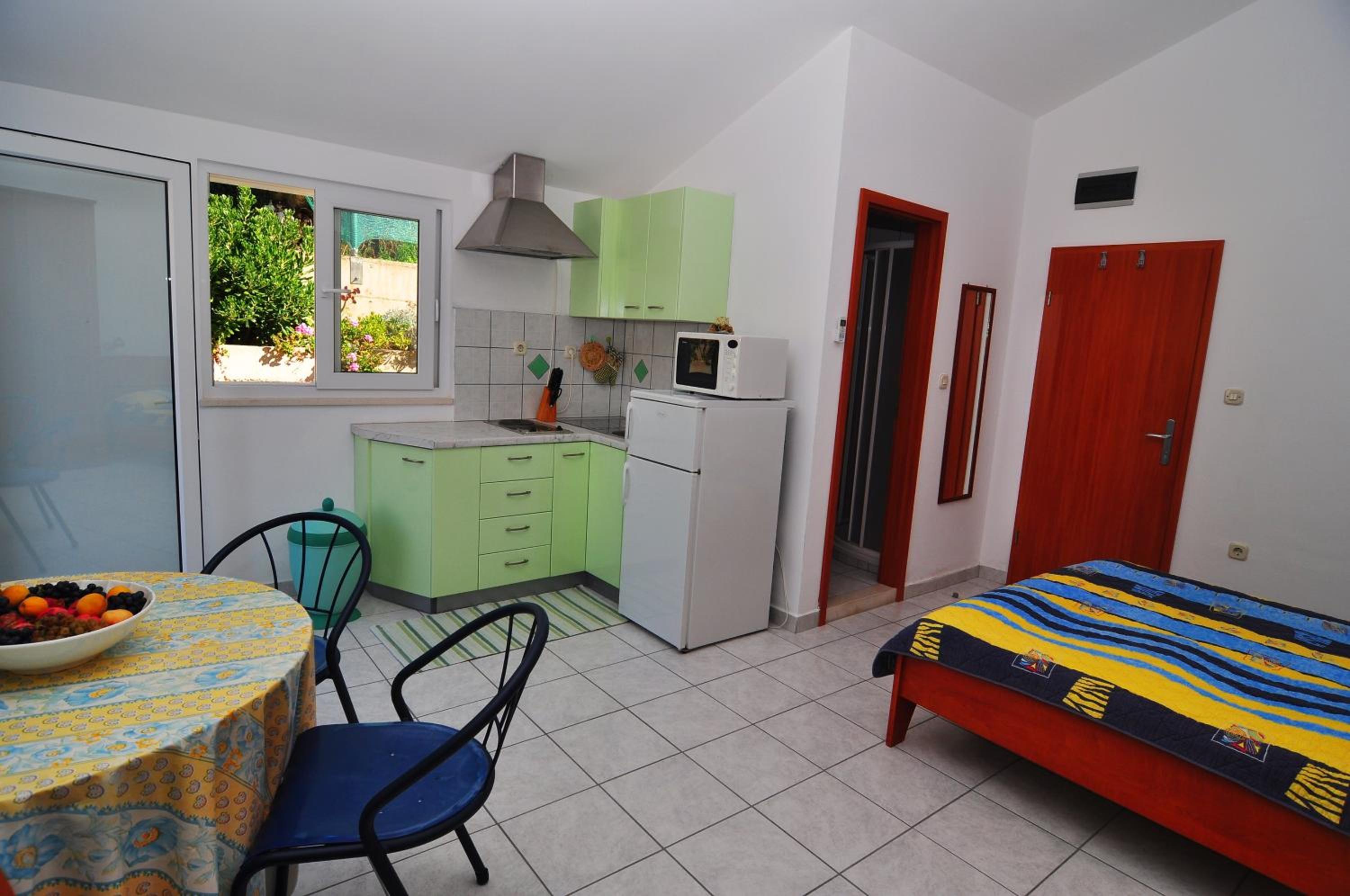 Studio with Sea View