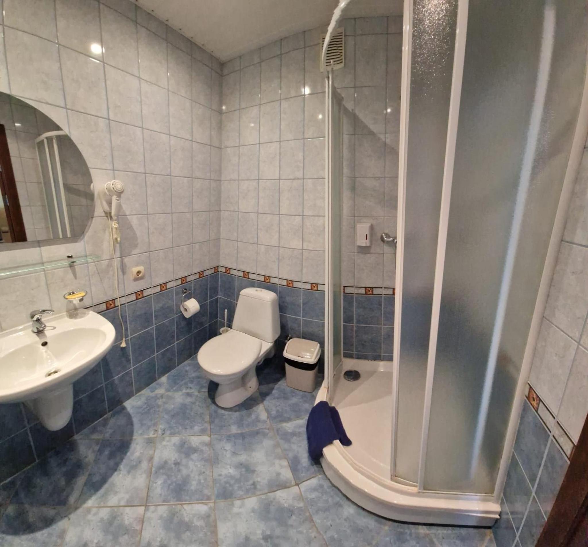 Standard Double or Twin Room photo 2