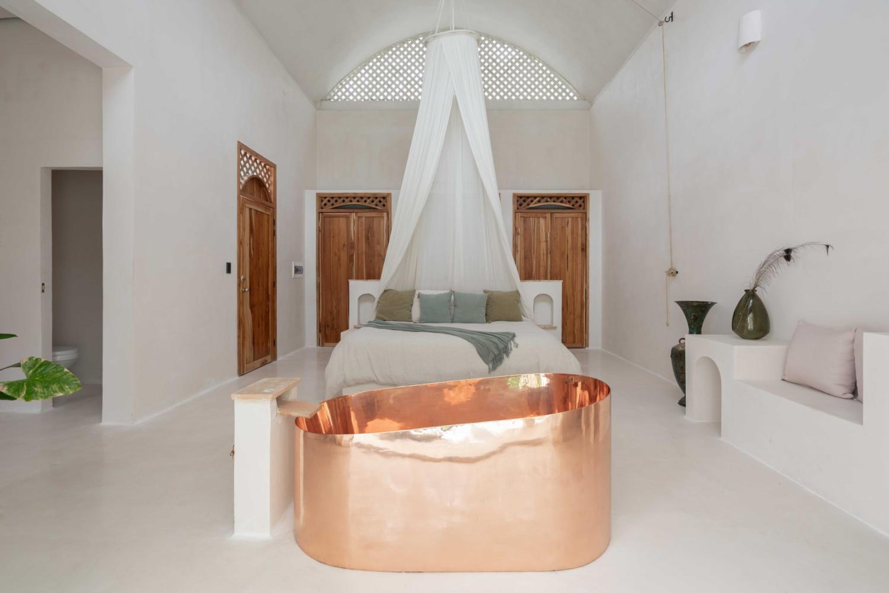 Suite with Private Pool - Photo 65