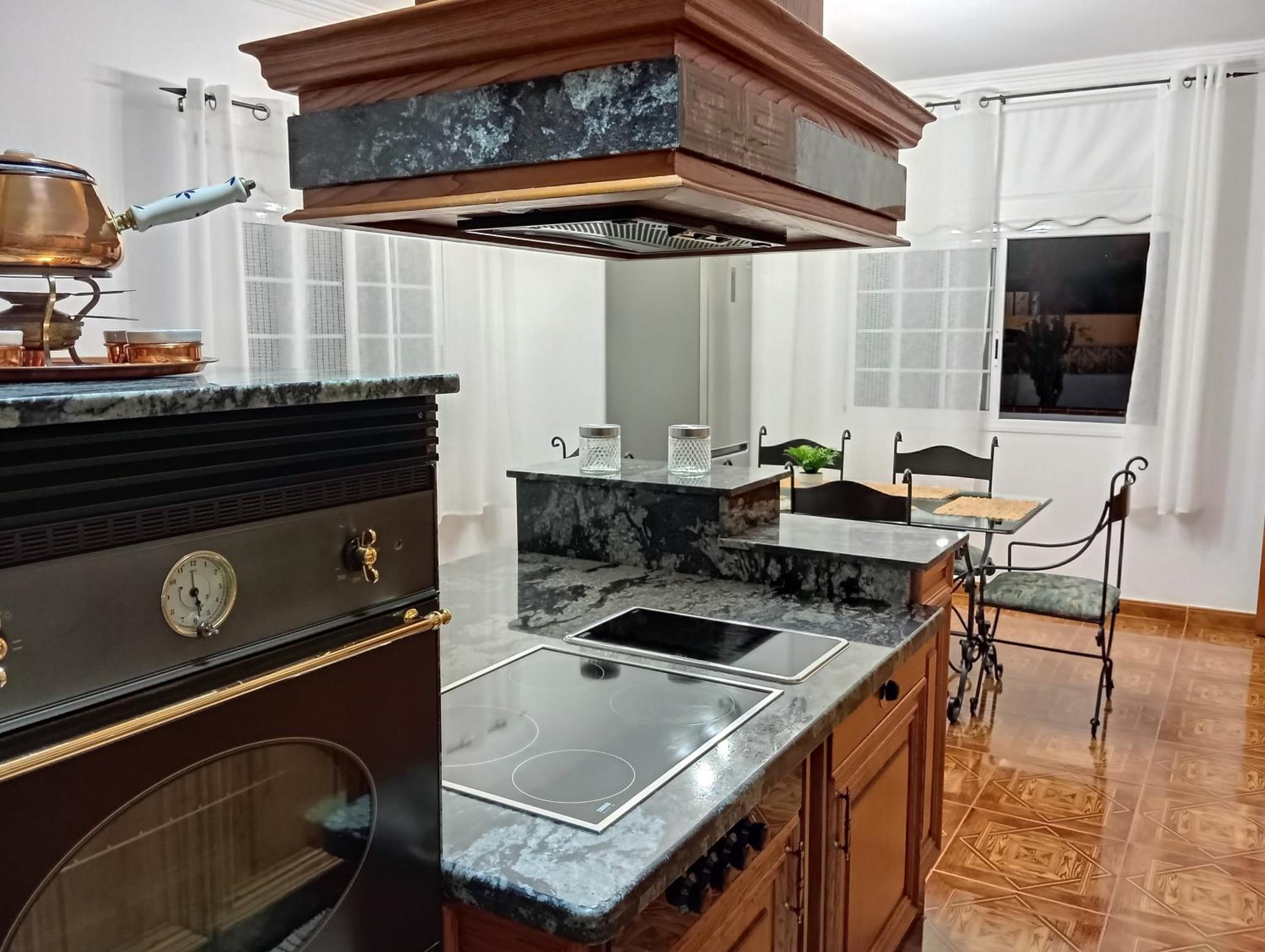 Three-Bedroom Villa photo 2