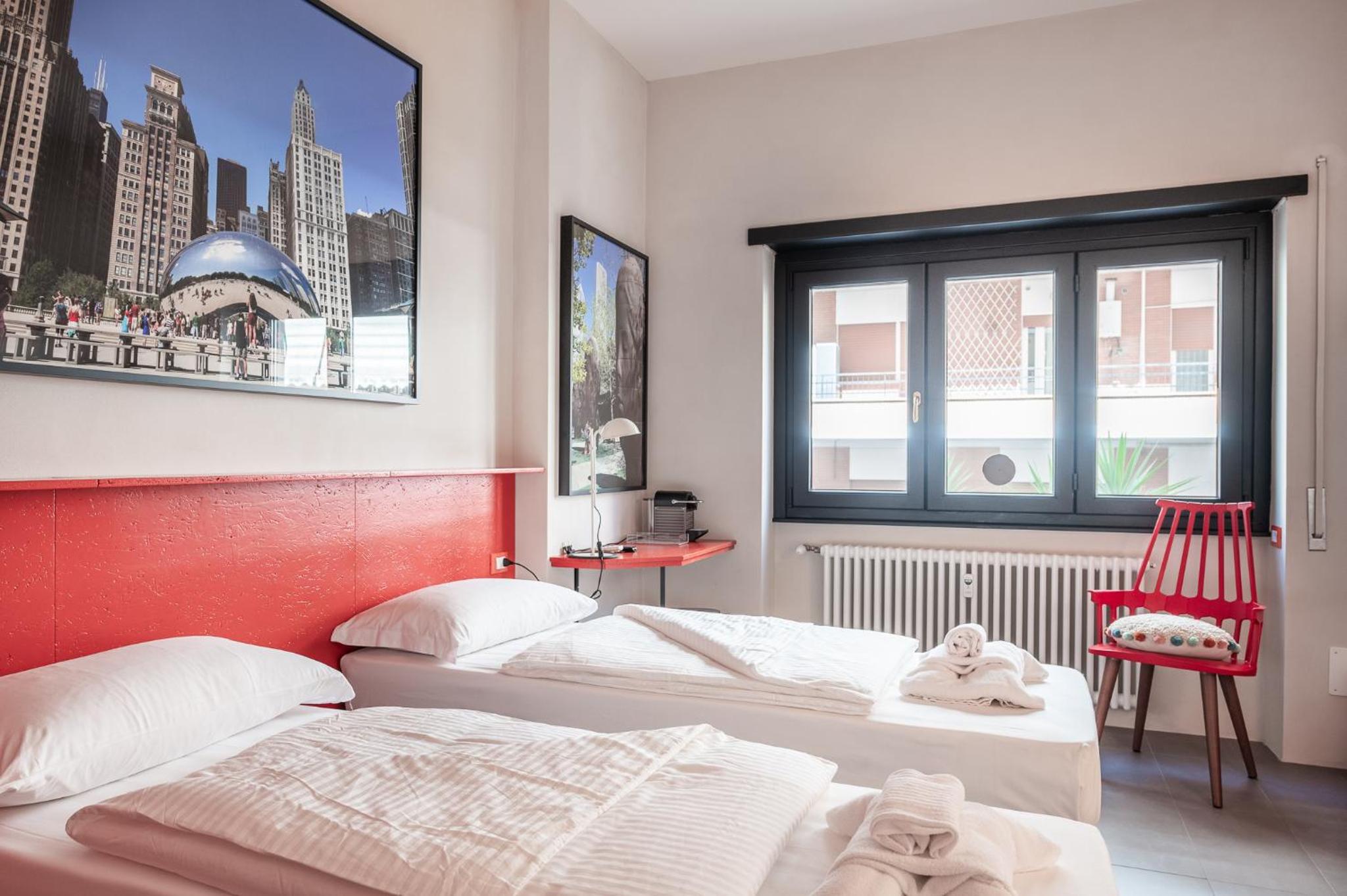 Deluxe Double or Twin Room with Garden View photo 3