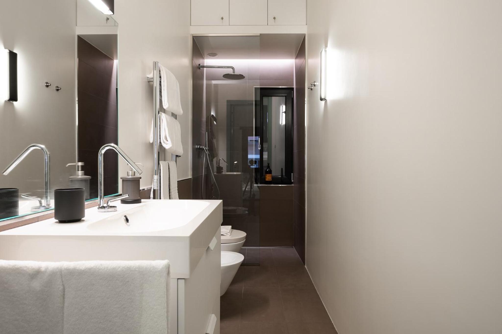 Deluxe Double or Twin Room with Balcony photo 3