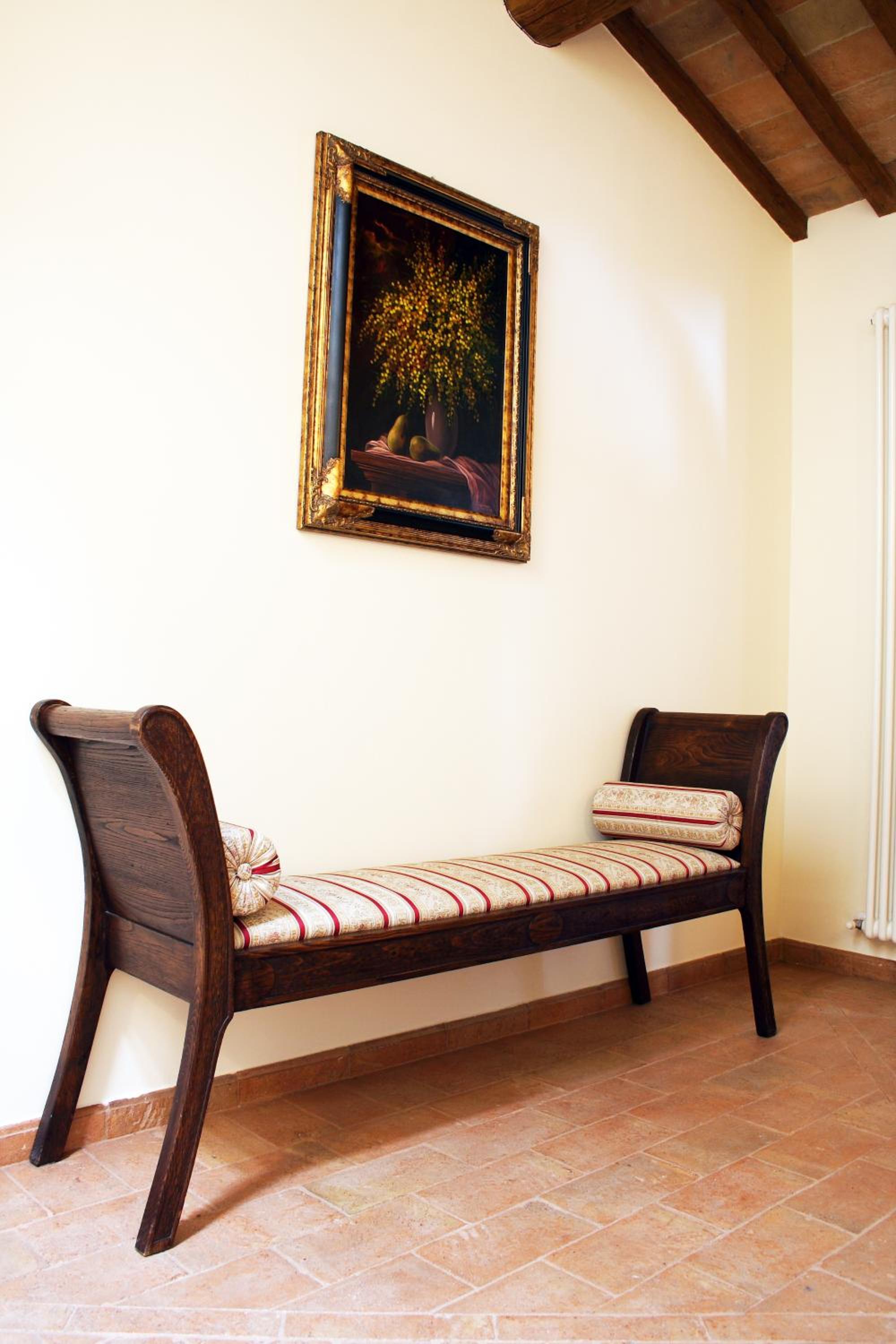 Standard Double Room - Photo 7