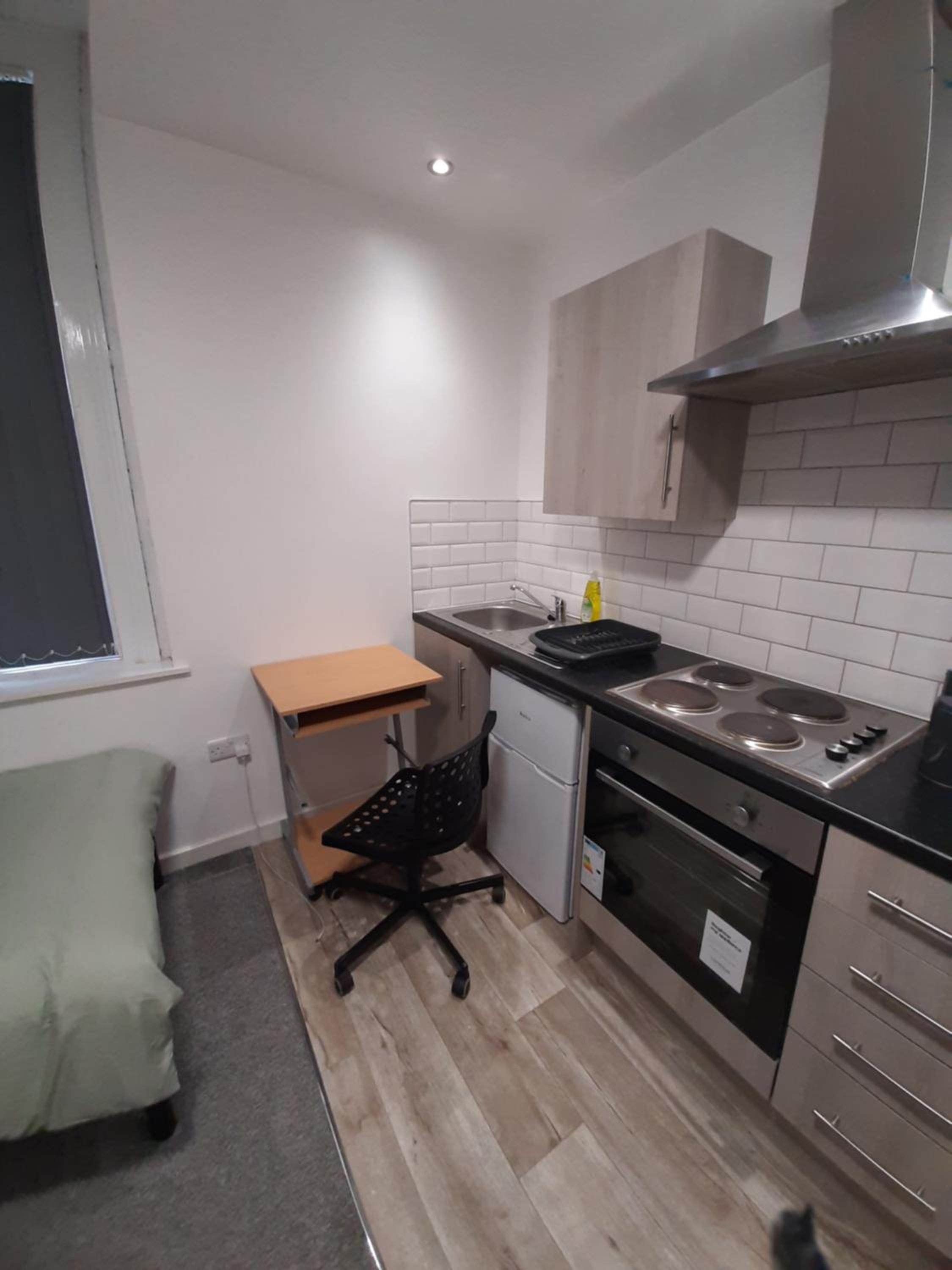 Studio Apartment photo 2