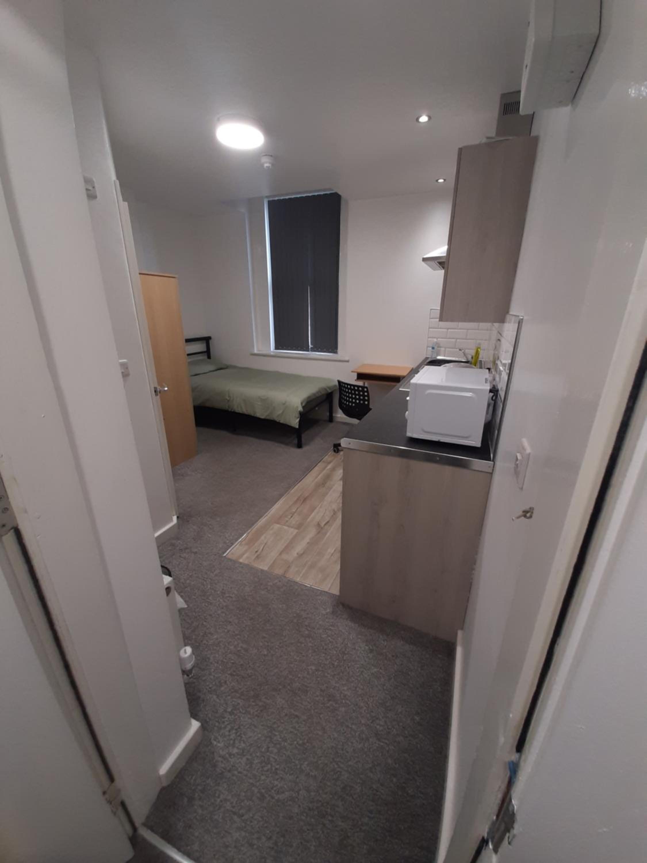 Studio Apartment photo 3