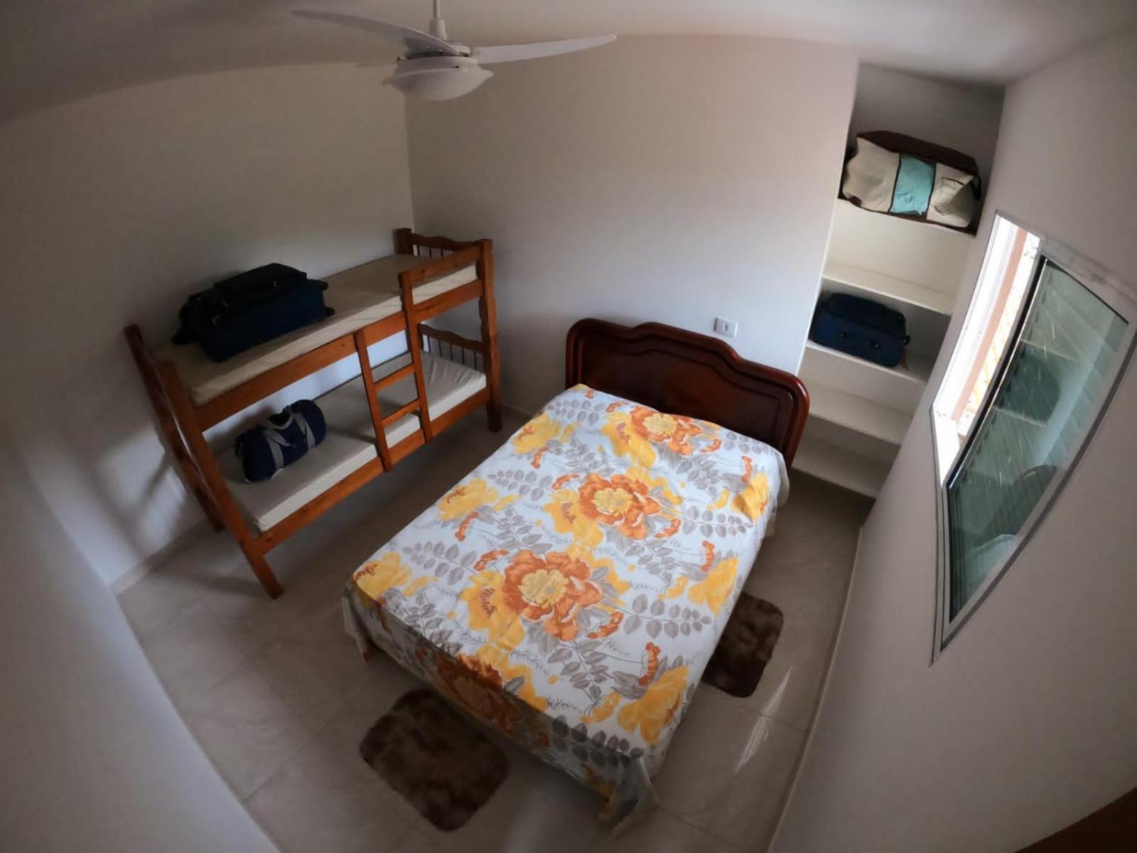 Apartment - Split Level - Photo 1