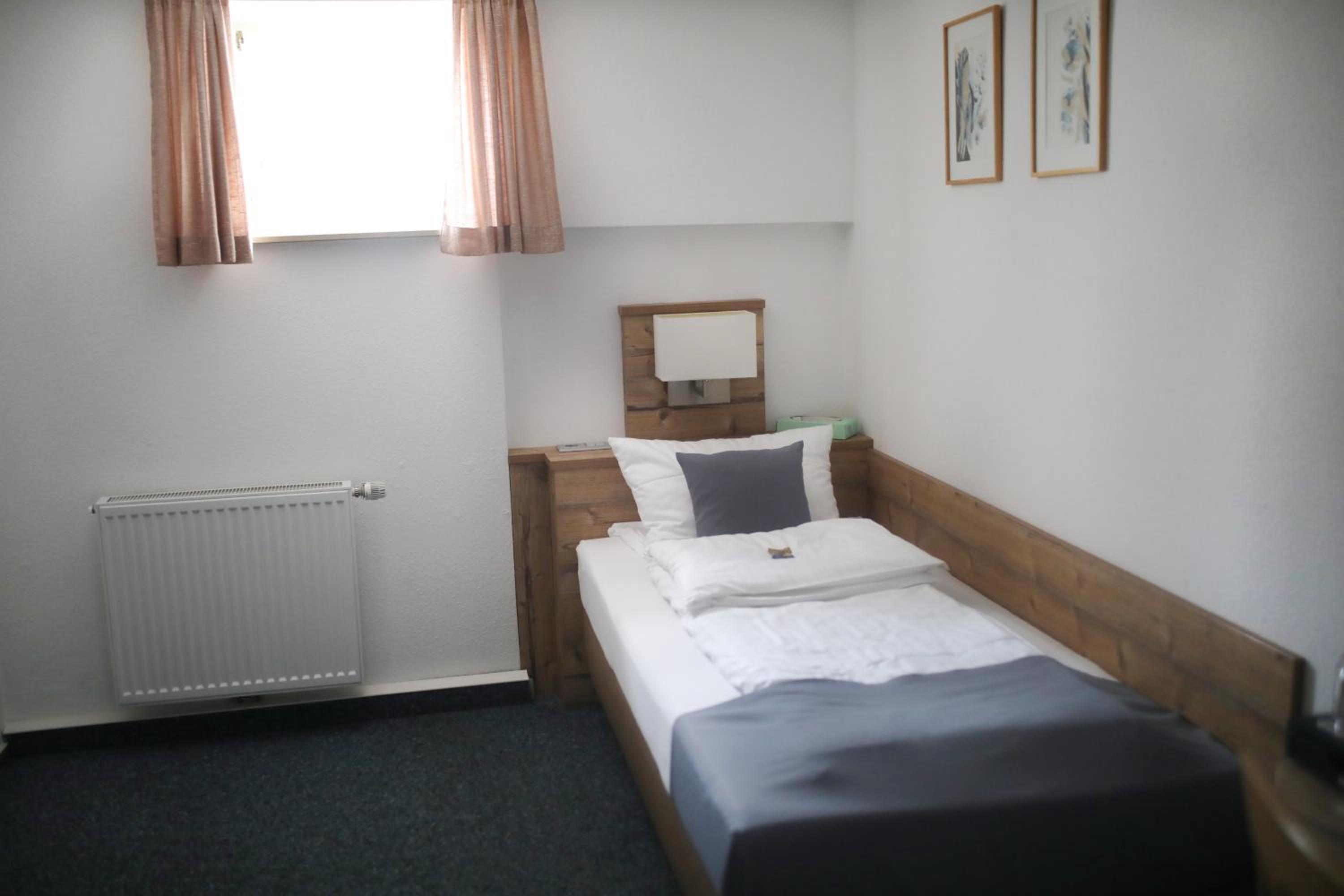 Small Single Room