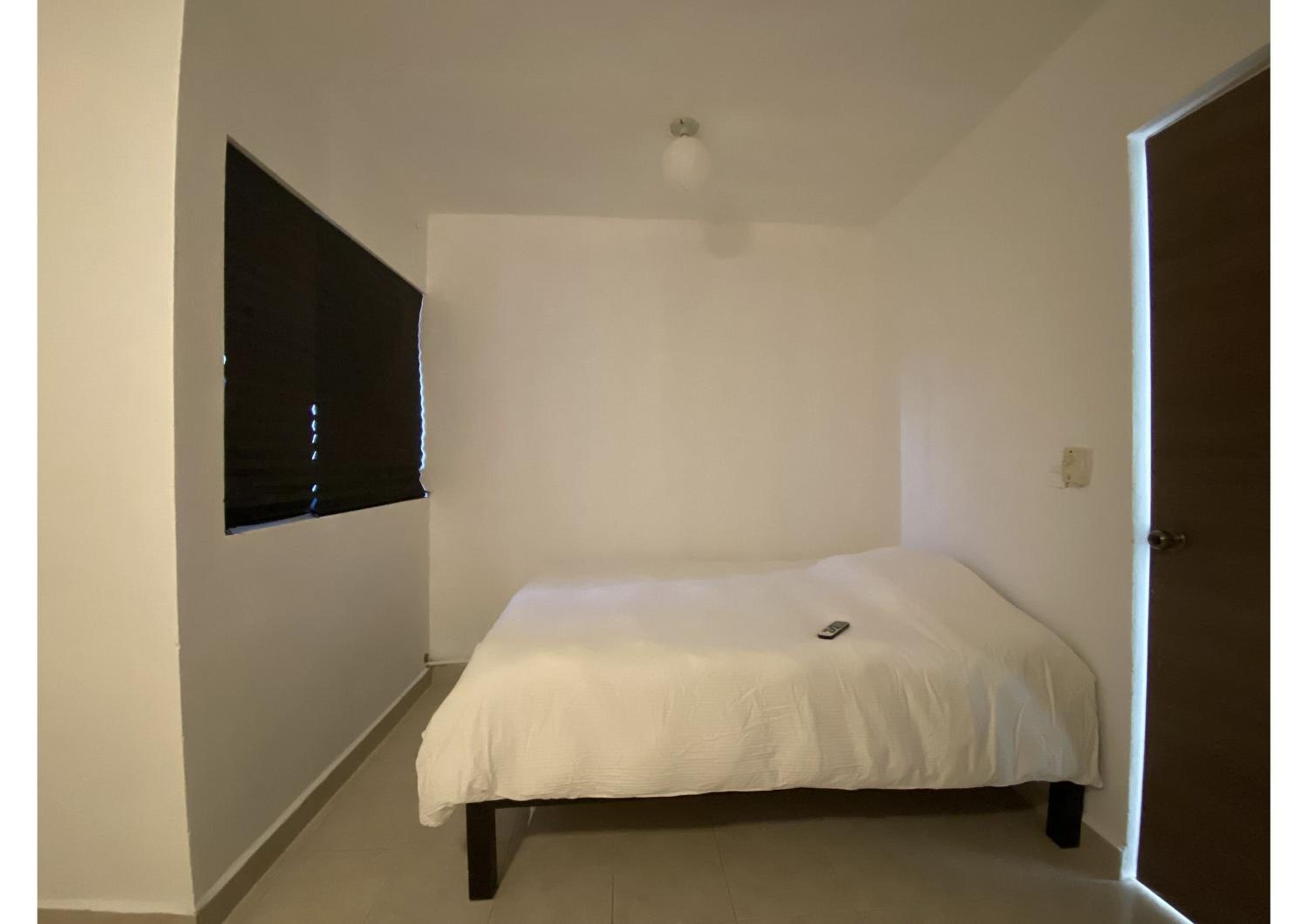 Bed in 6-Bed Mixed Dormitory Room