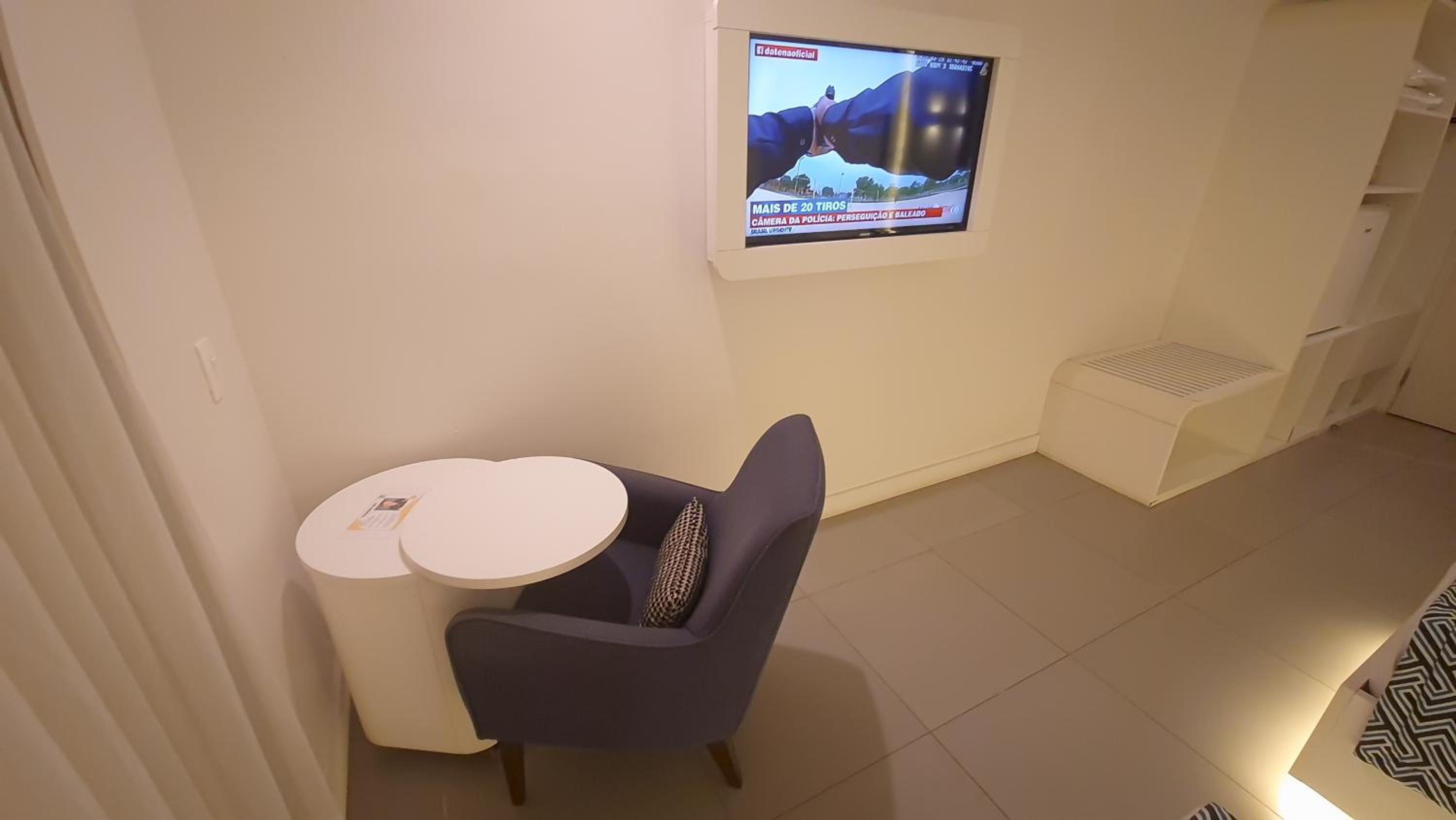 Standard Apartment with Two Single Beds photo 2