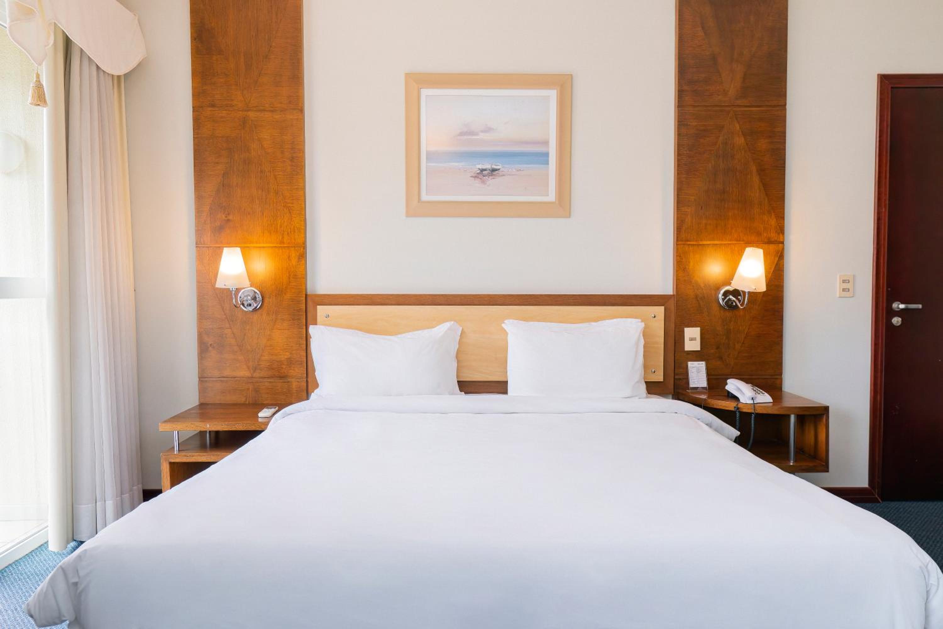 Standard Double Room - Photo 3